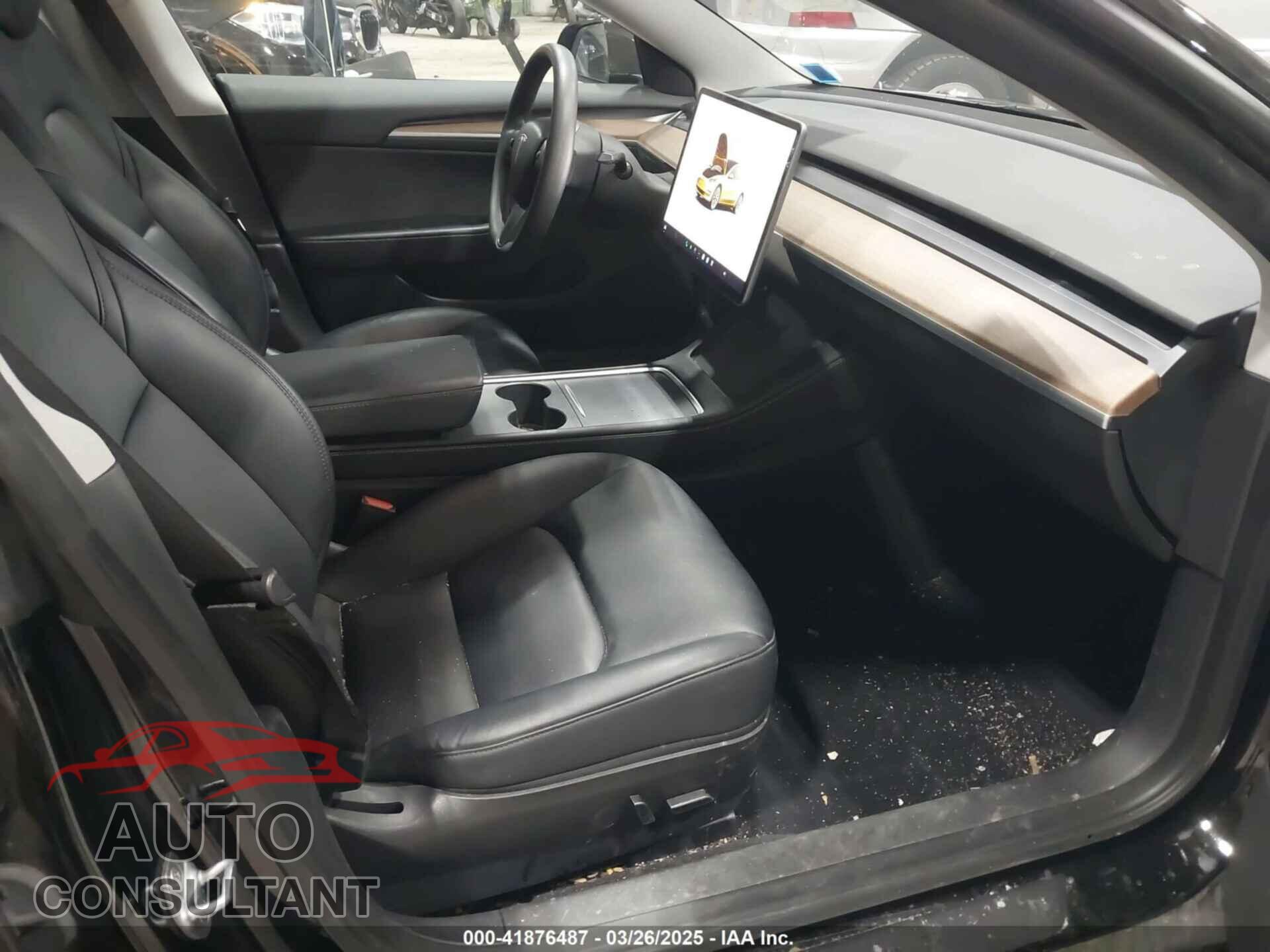 TESLA MODEL 3 2023 - 5YJ3E1EA5PF552241