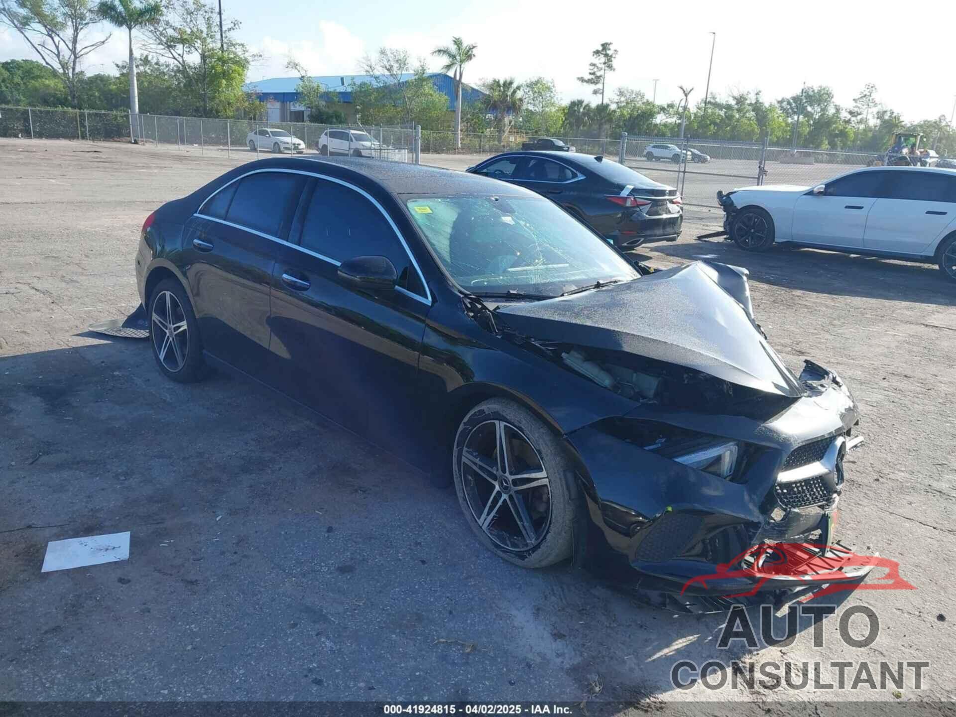 MERCEDES-BENZ A 220 2021 - W1K3G4FB3MJ285808