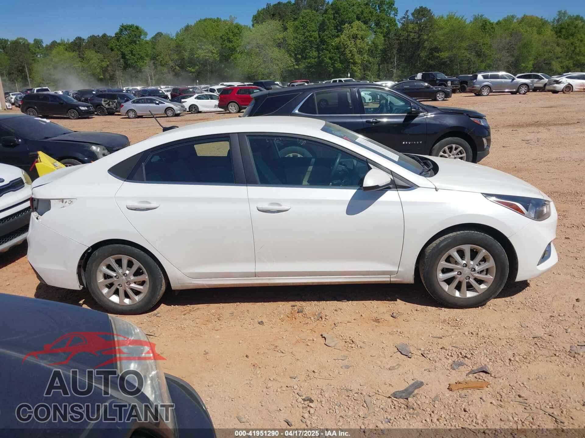 HYUNDAI ACCENT 2021 - 3KPC24A65ME137479
