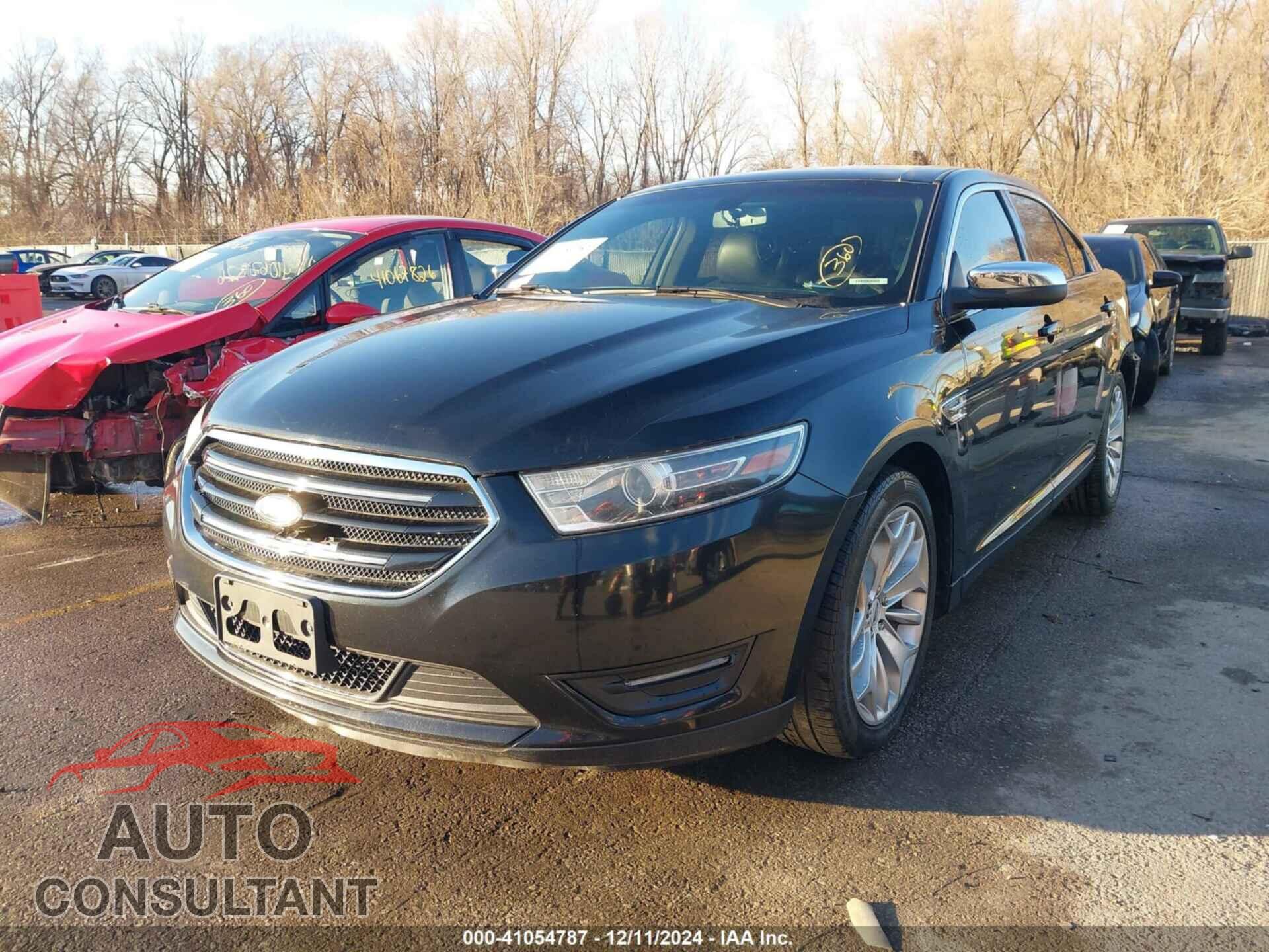 FORD TAURUS 2015 - 1FAHP2F82FG170860
