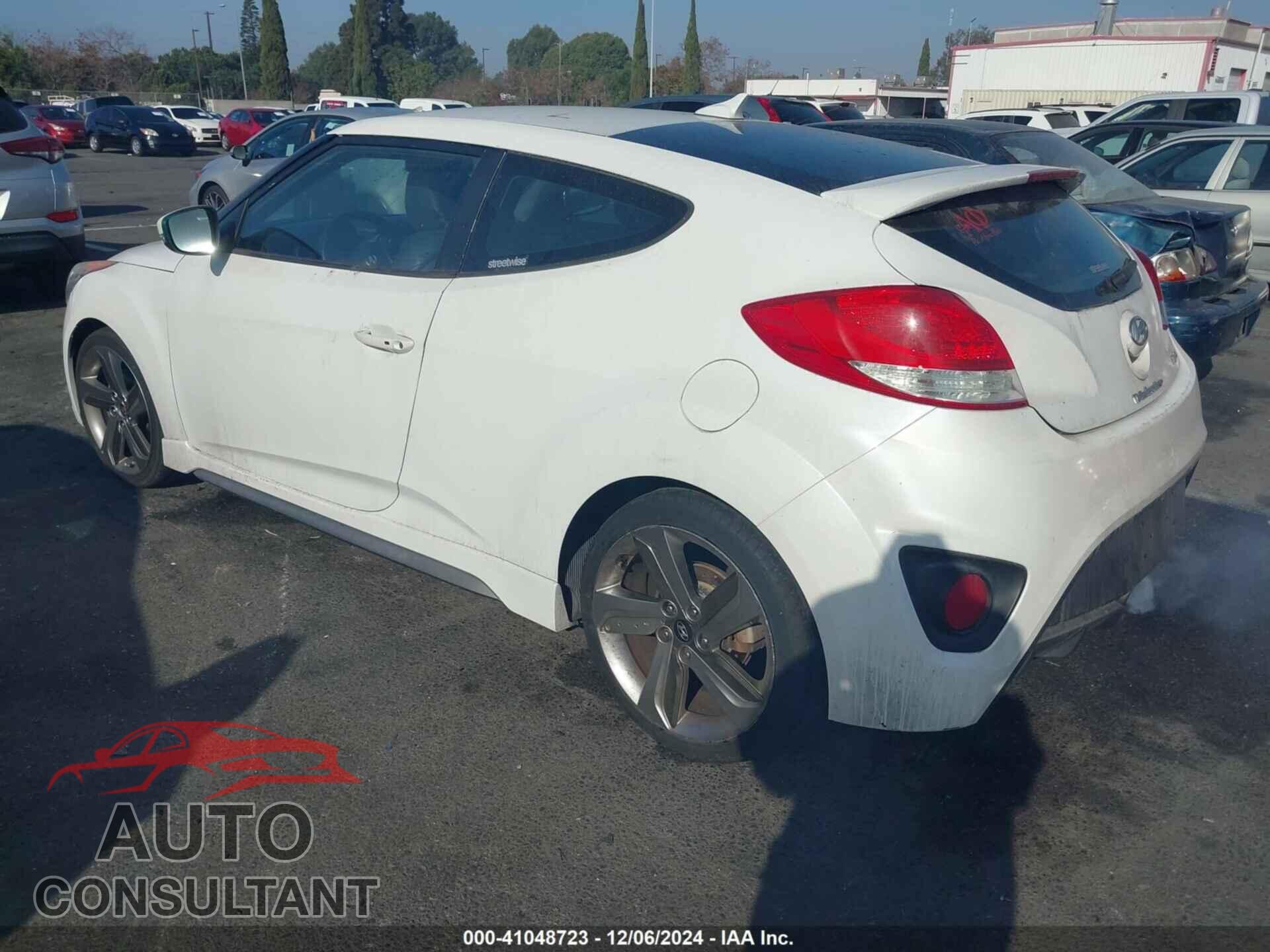 HYUNDAI VELOSTER 2013 - KMHTC6AE2DU141213