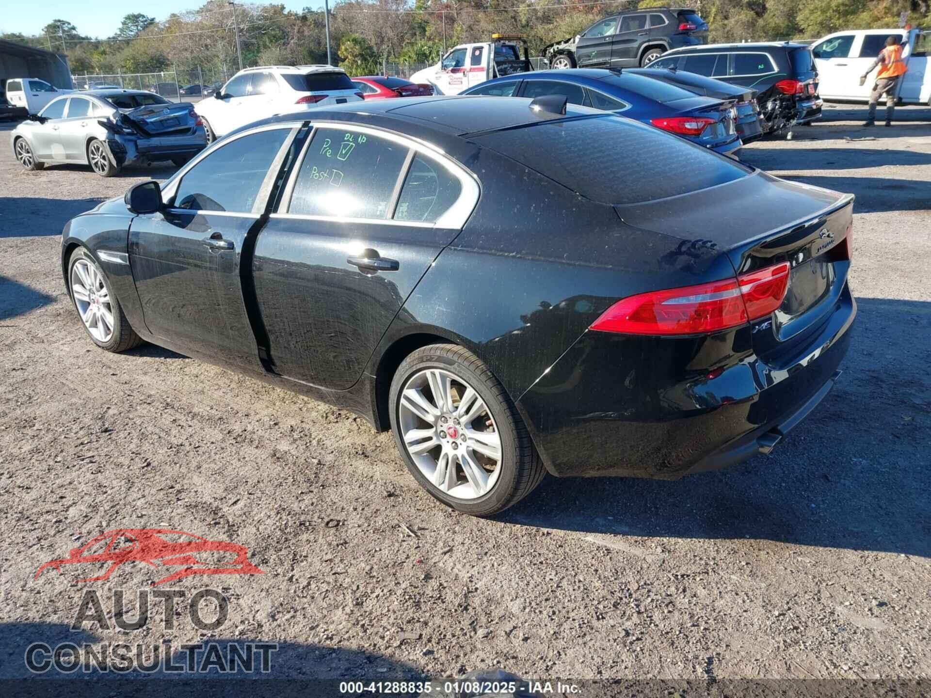 JAGUAR XE 2019 - SAJAD4FX8KCP48227