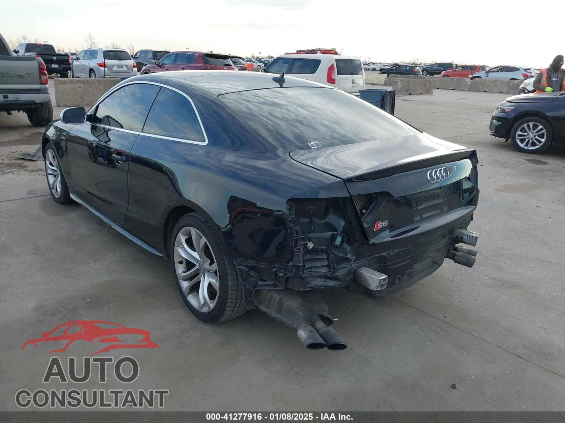 AUDI S5 2013 - WAUCGAFR0DA006253