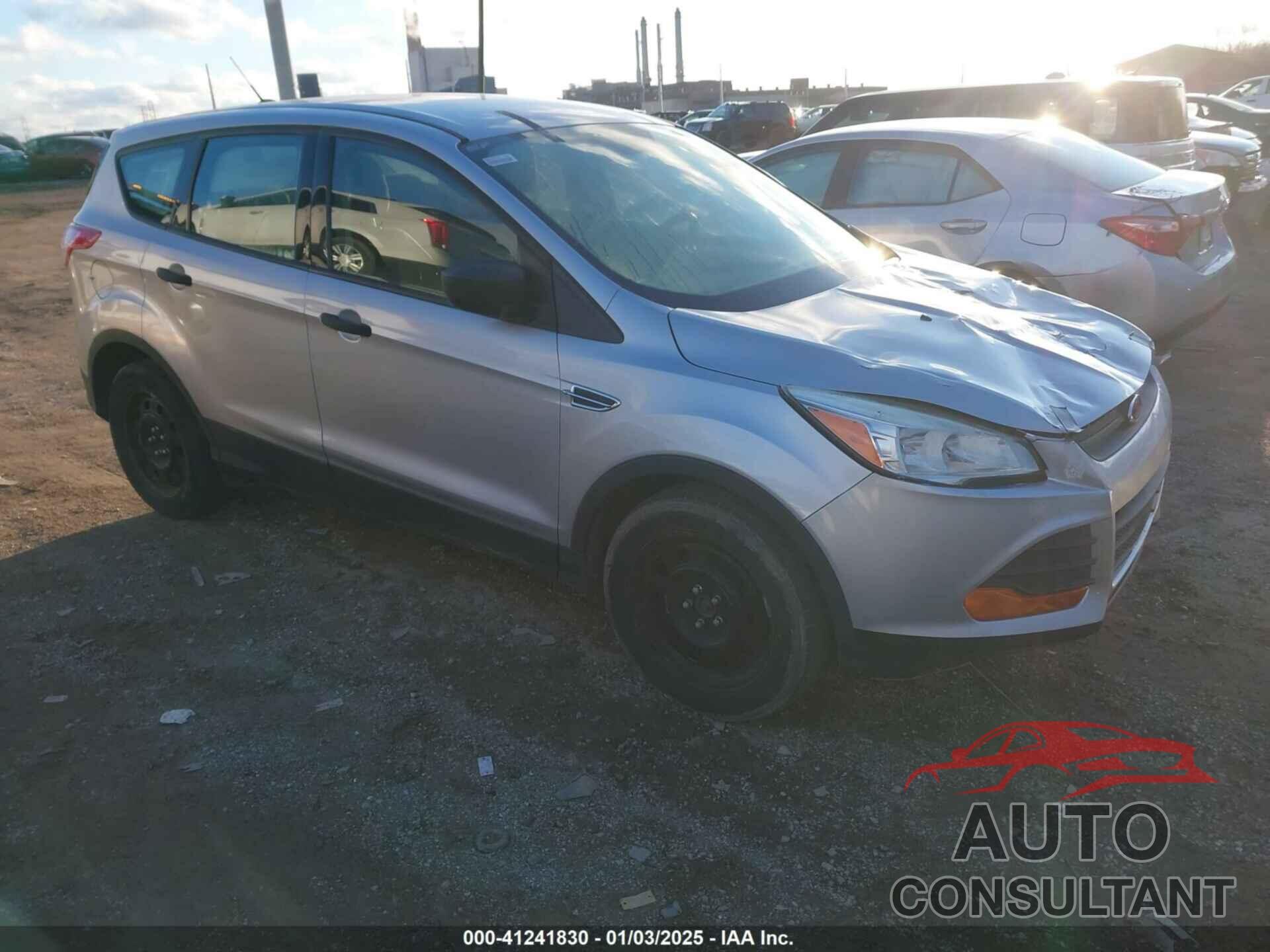 FORD ESCAPE 2015 - 1FMCU0F7XFUA31159