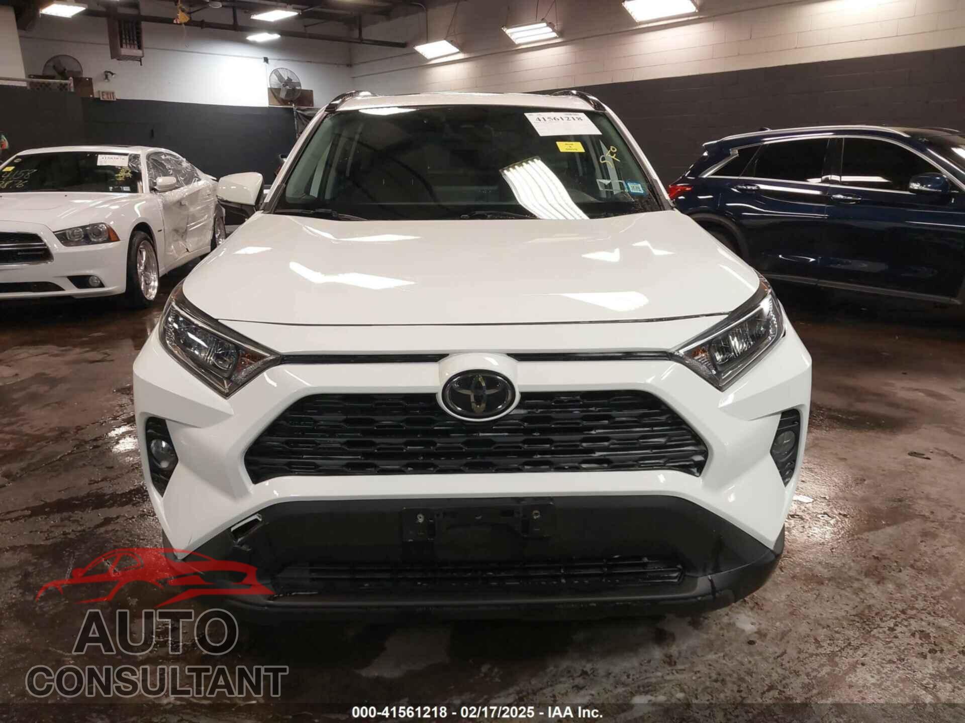 TOYOTA RAV4 2019 - JTMP1RFVXKD039905