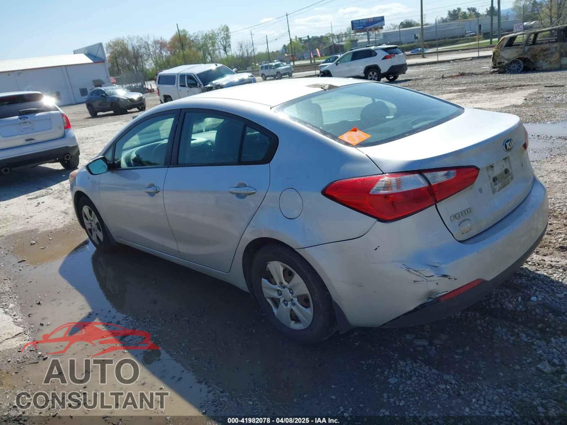 KIA FORTE 2015 - KNAFK4A67F5340351