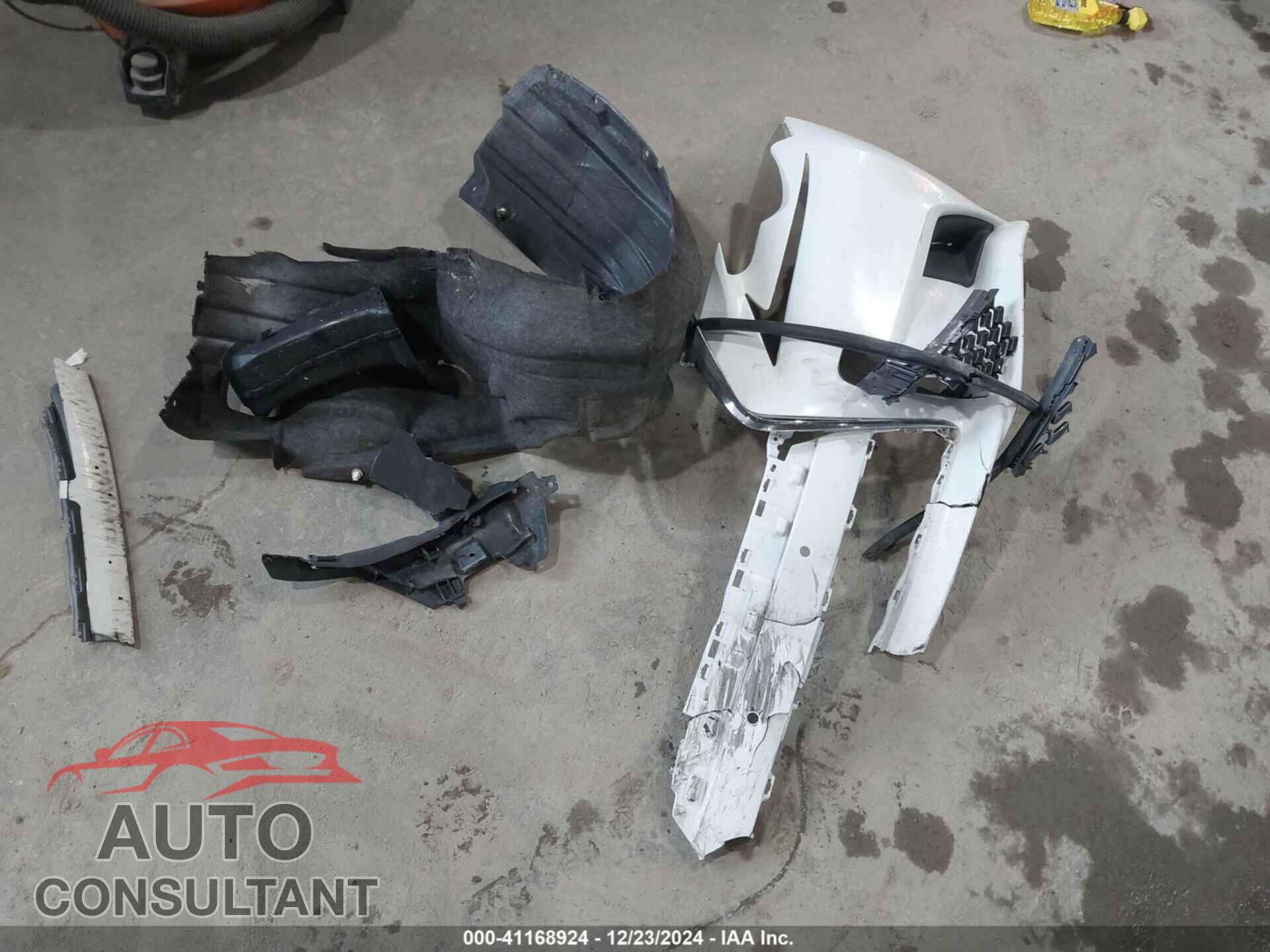 LEXUS IS 350 2015 - JTHCE1D25F5005754