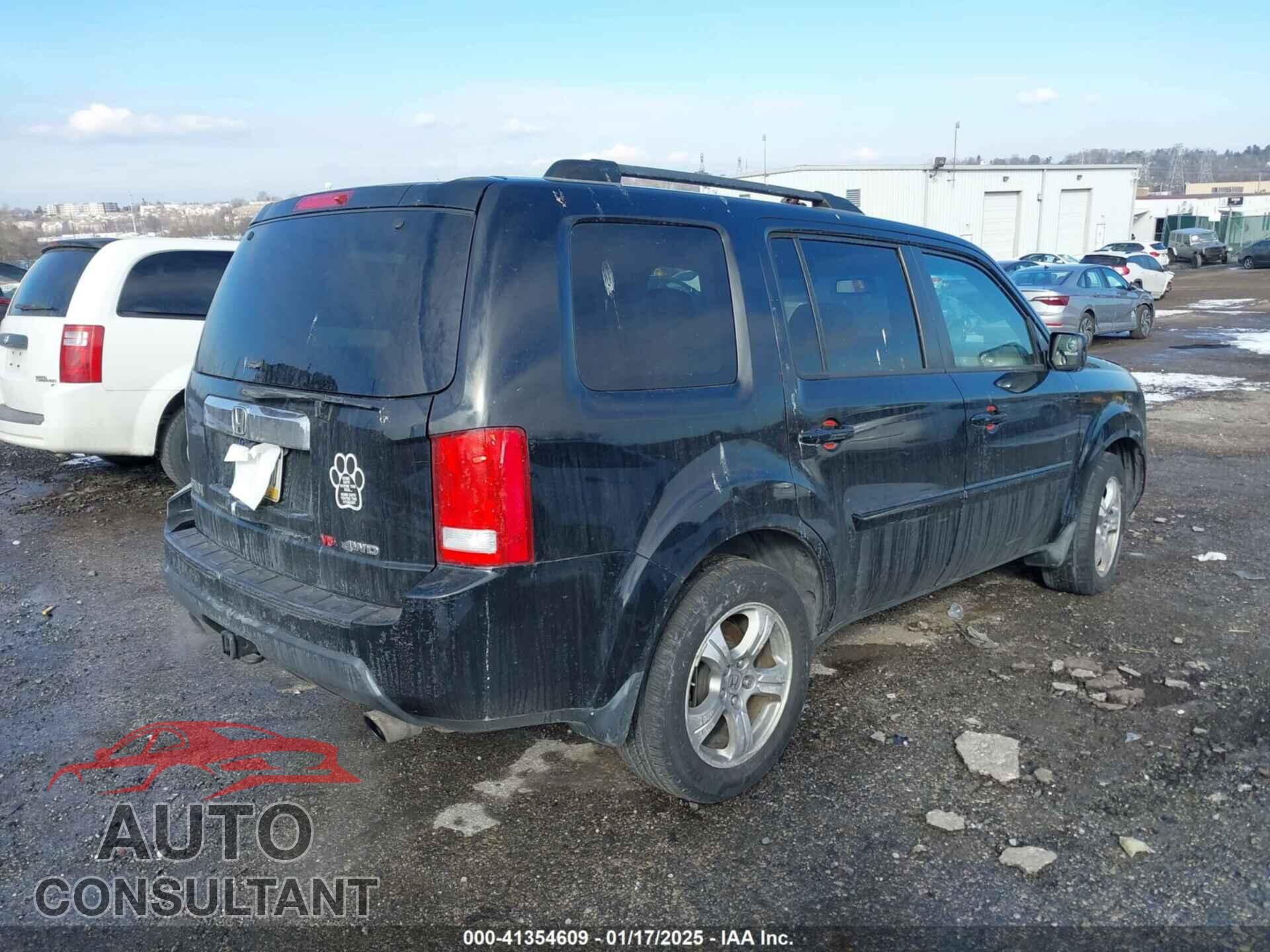 HONDA PILOT 2011 - 5FNYF4H60BB004264