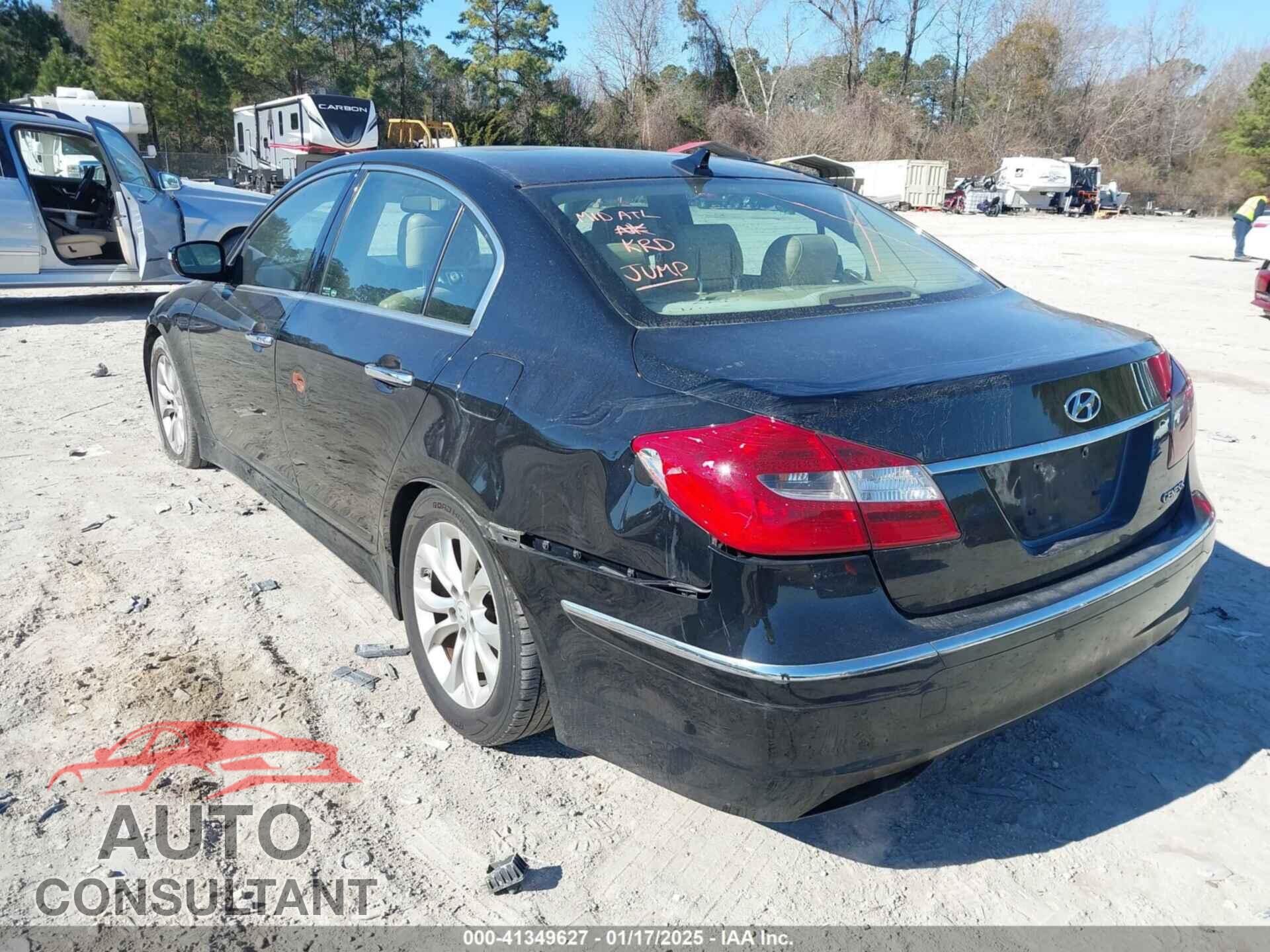 HYUNDAI GENESIS 2013 - KMHGC4DD4DU210136