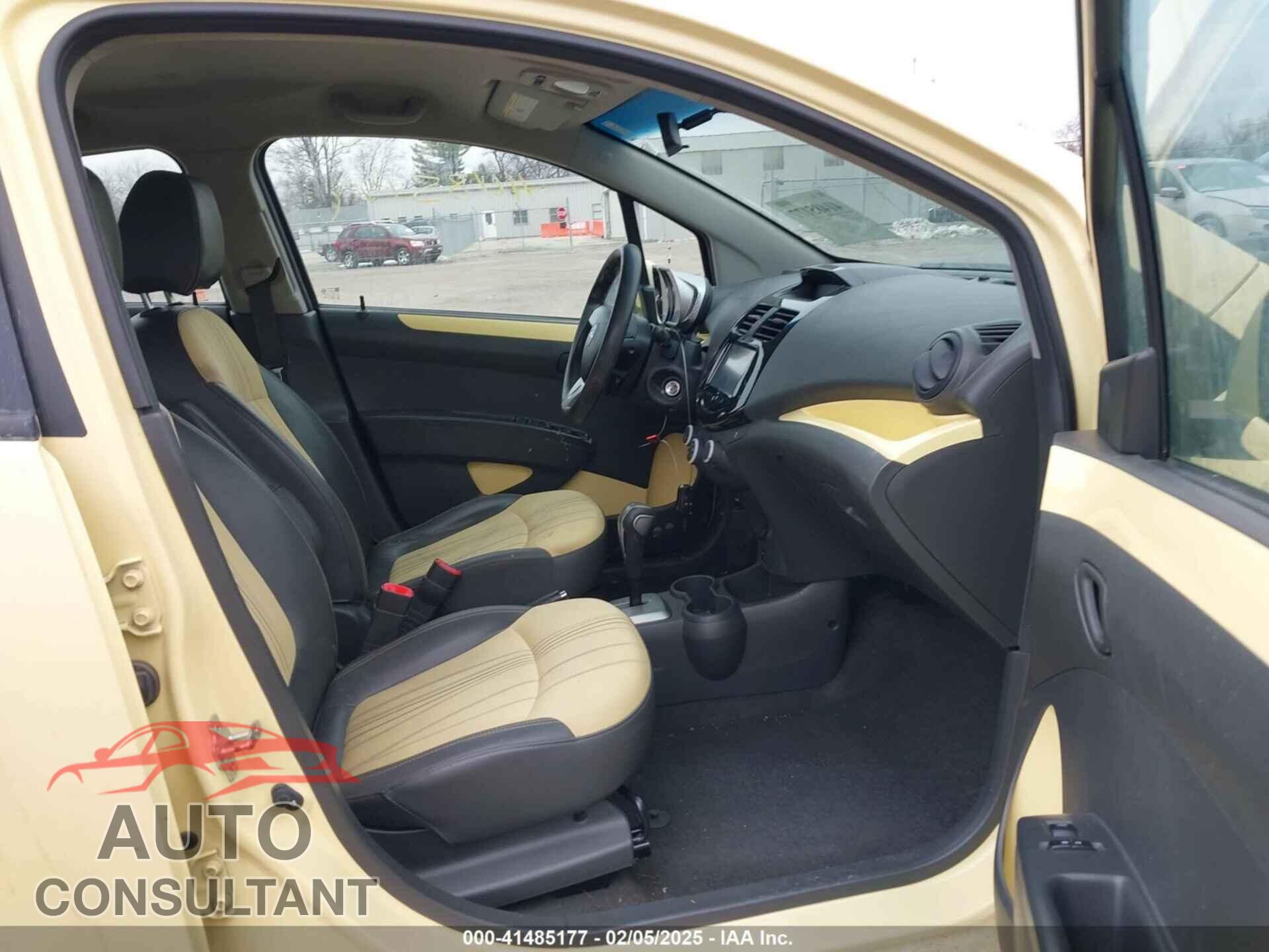CHEVROLET SPARK 2015 - KL8CD6S91FC717149