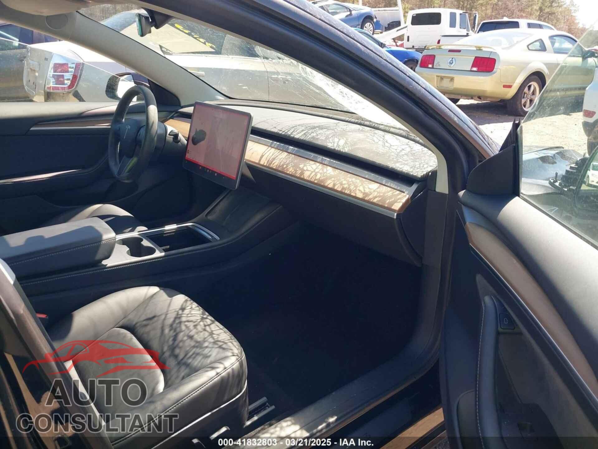 TESLA MODEL 3 2022 - 5YJ3E1EB3NF104313