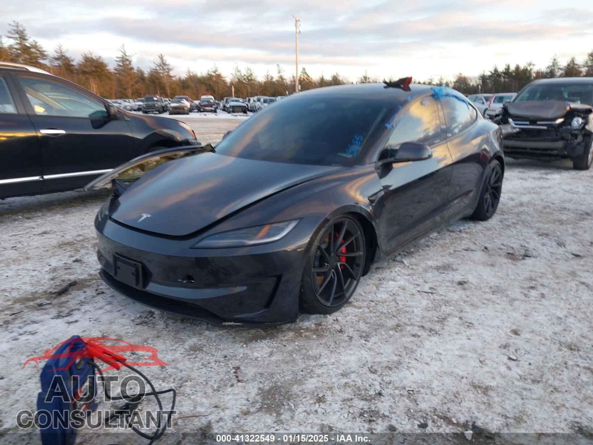 TESLA MODEL 3 2024 - 5YJ3E1ET3RF820482