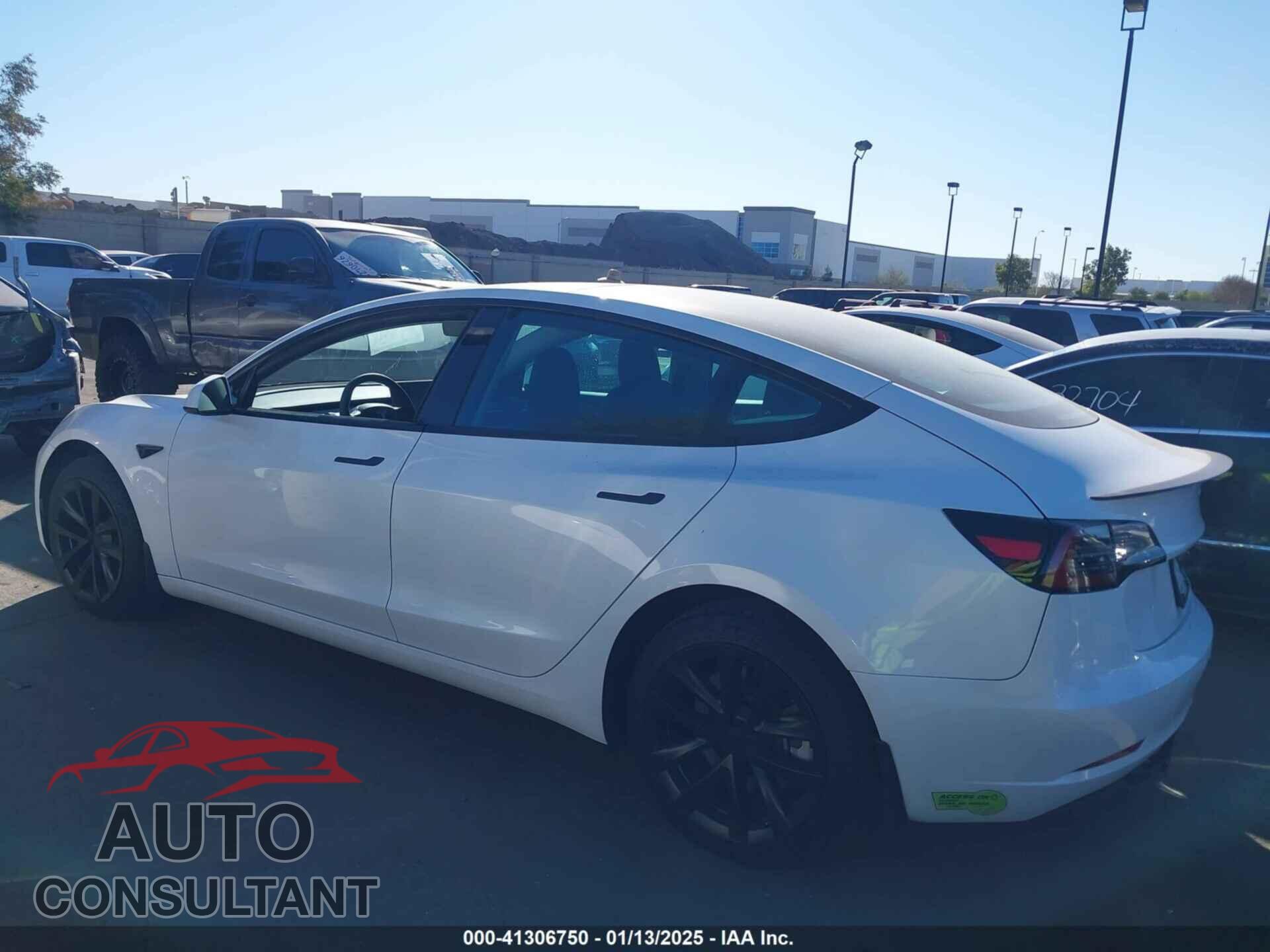 TESLA MODEL 3 2023 - 5YJ3E1EA8PF573259