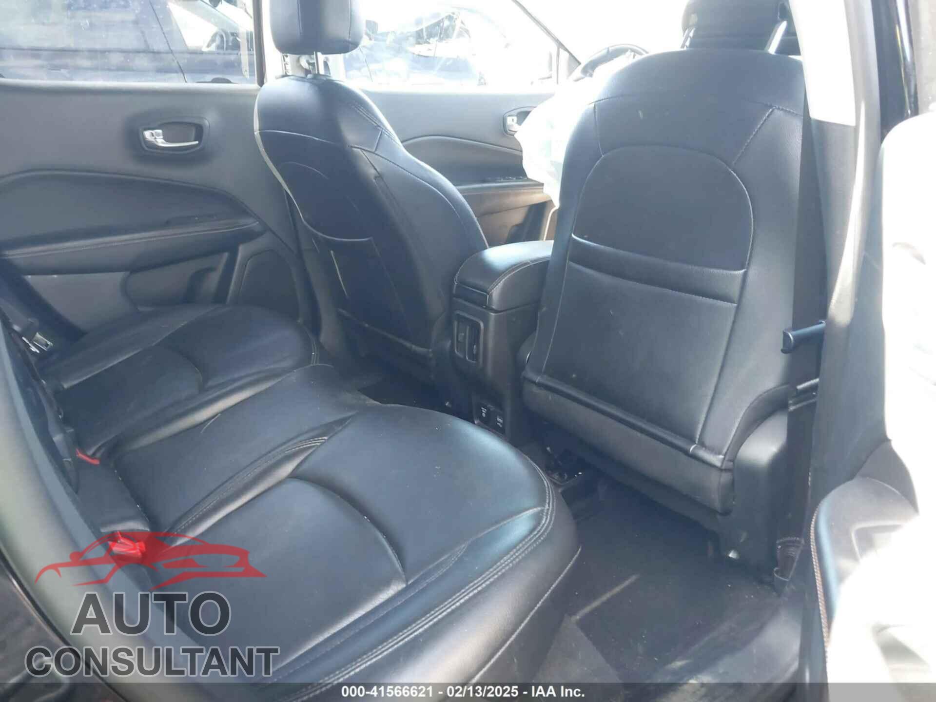 JEEP COMPASS 2020 - 3C4NJDAB4LT204530