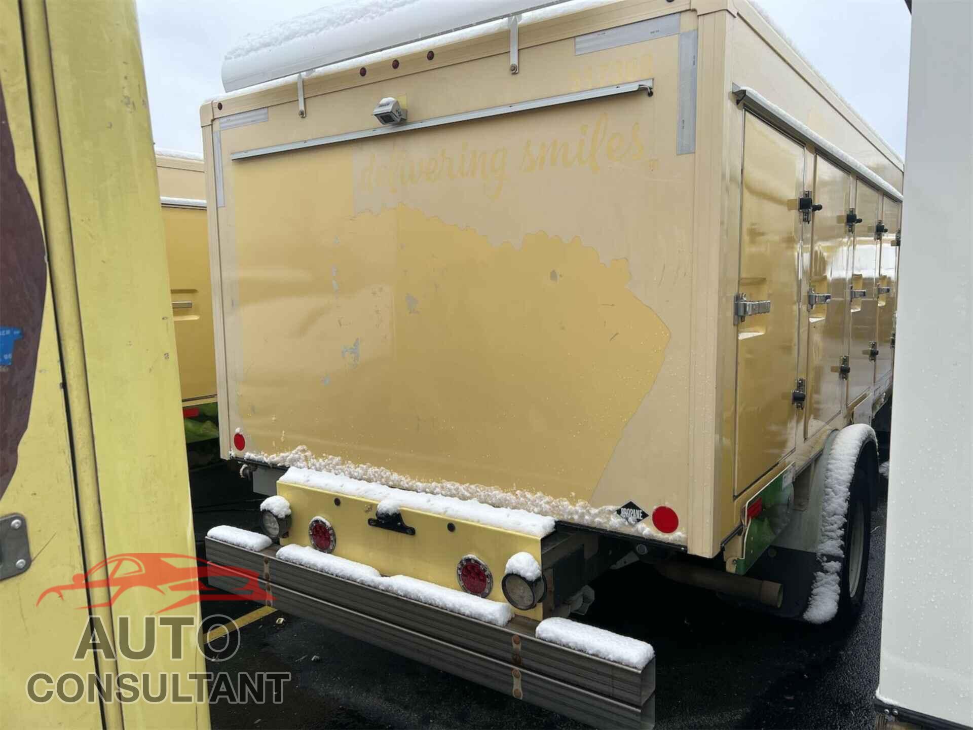 FORD E-450 CUTAWAY 2021 - 1FDXE4FN2MDC34192