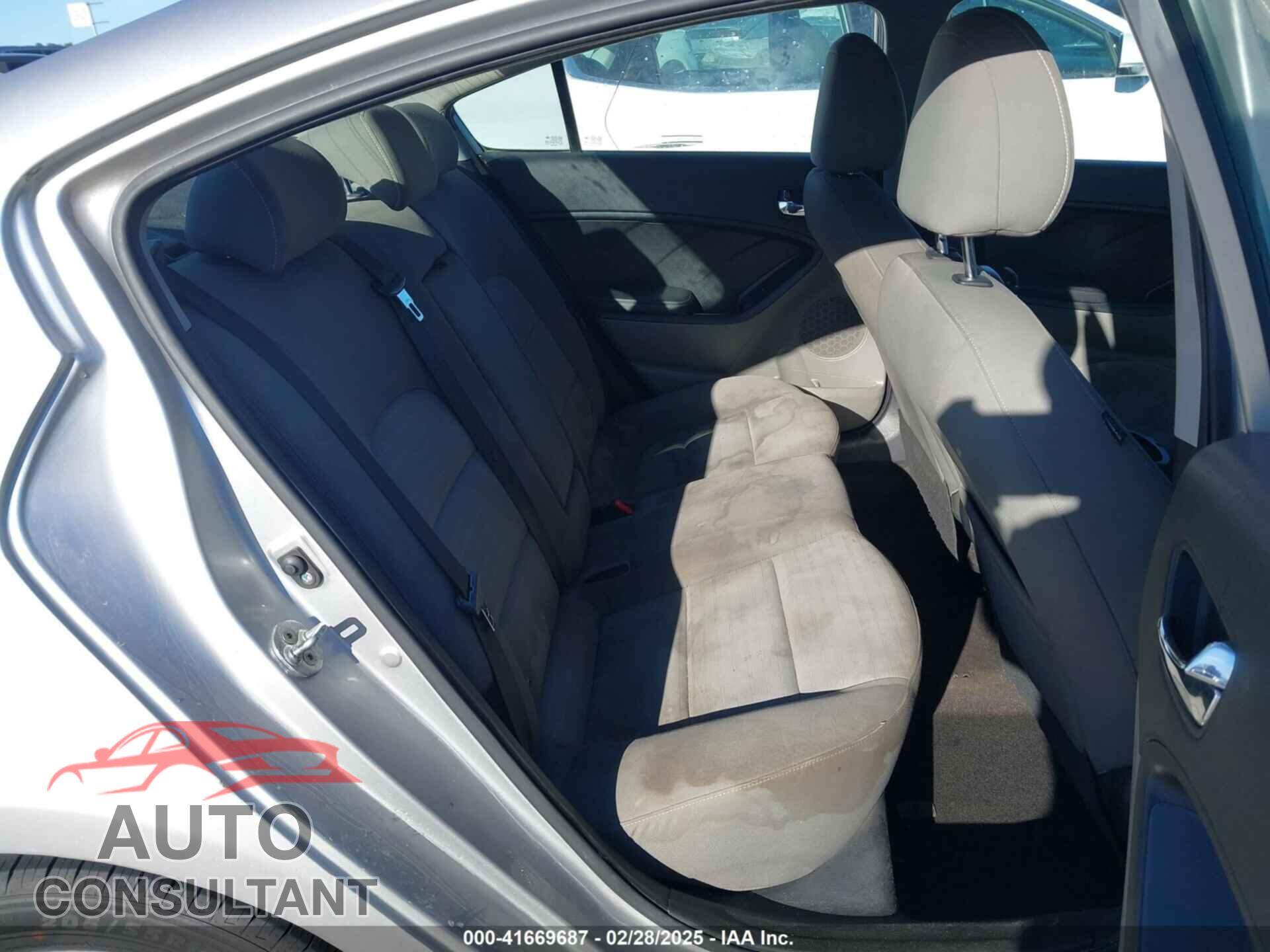 KIA FORTE 2015 - KNAFX4A88F5274525