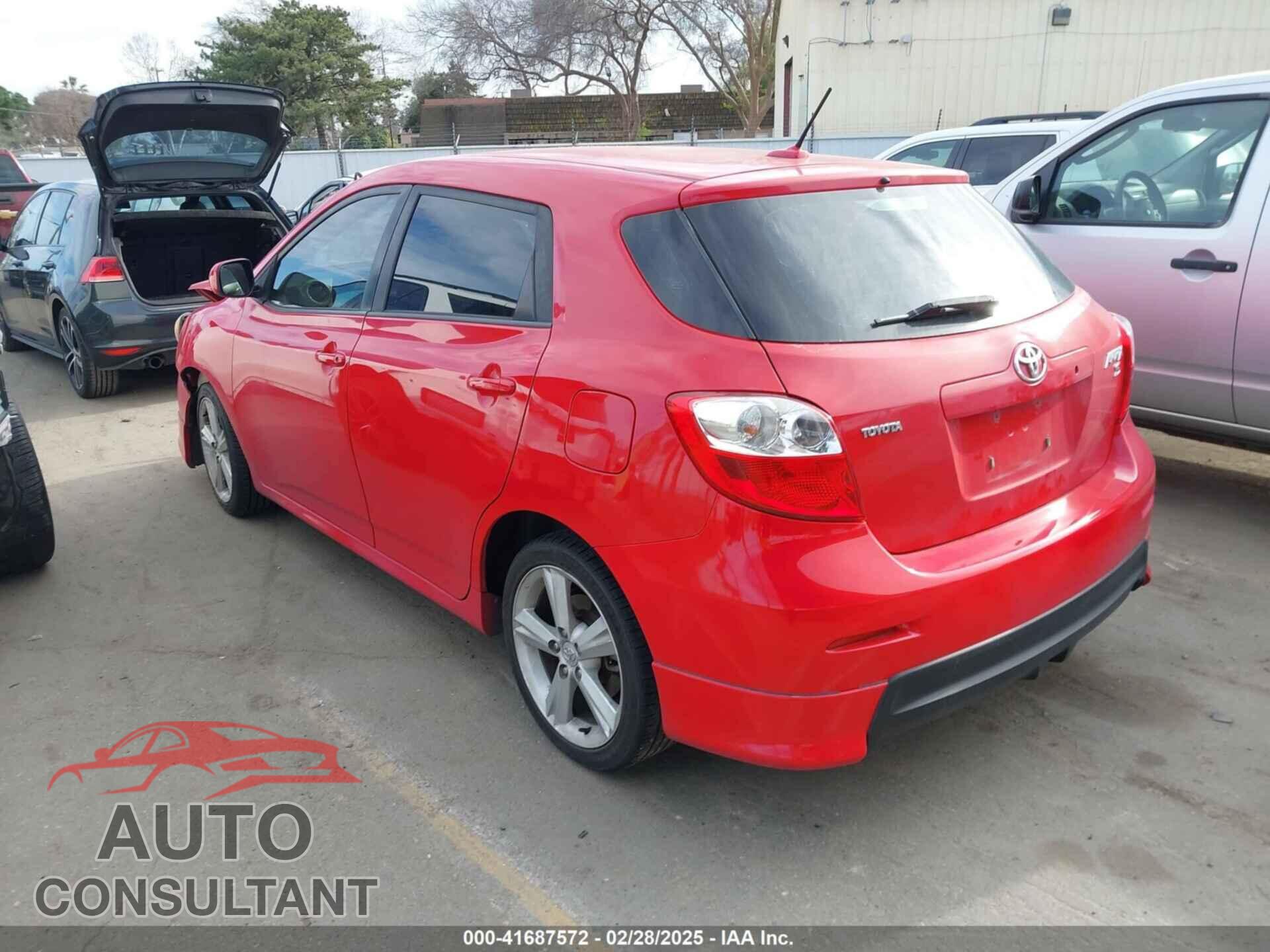 TOYOTA MATRIX 2009 - 2T1KE40E09C014254