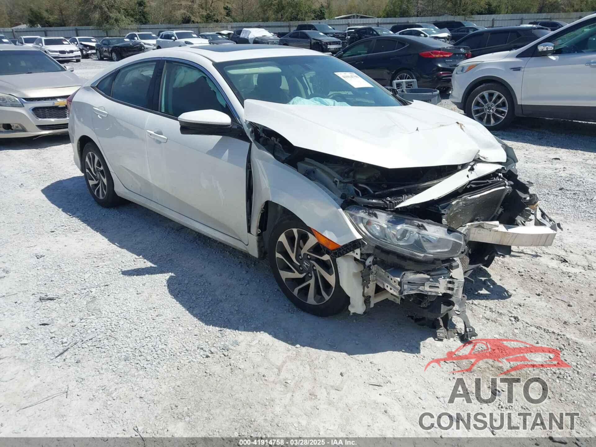 HONDA CIVIC 2018 - 2HGFC2F77JH575261
