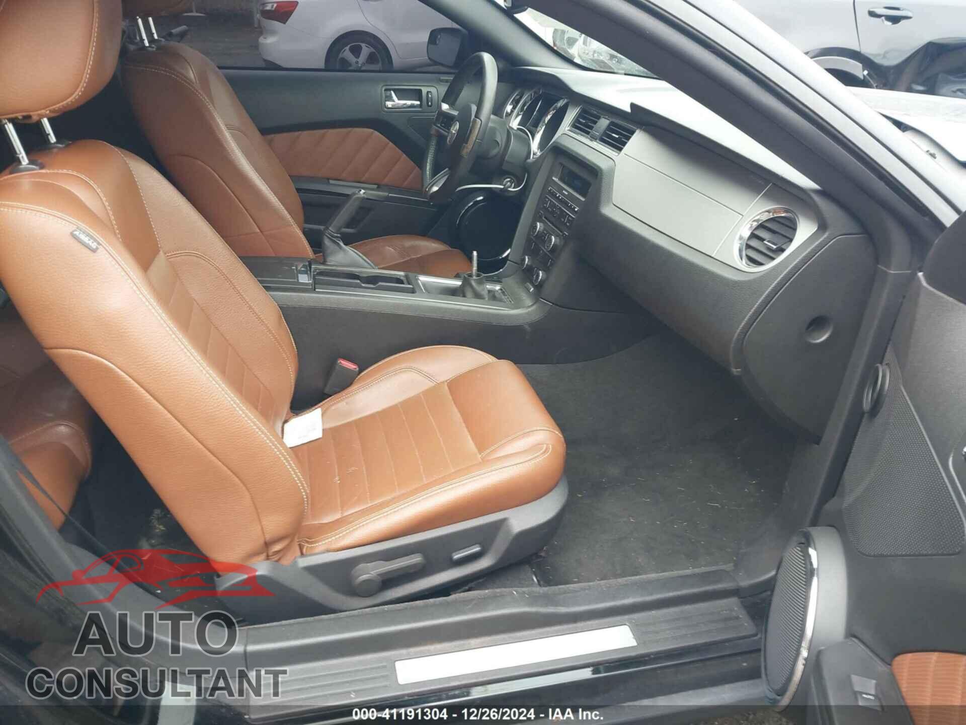 FORD MUSTANG 2012 - 1ZVBP8AM1C5216285