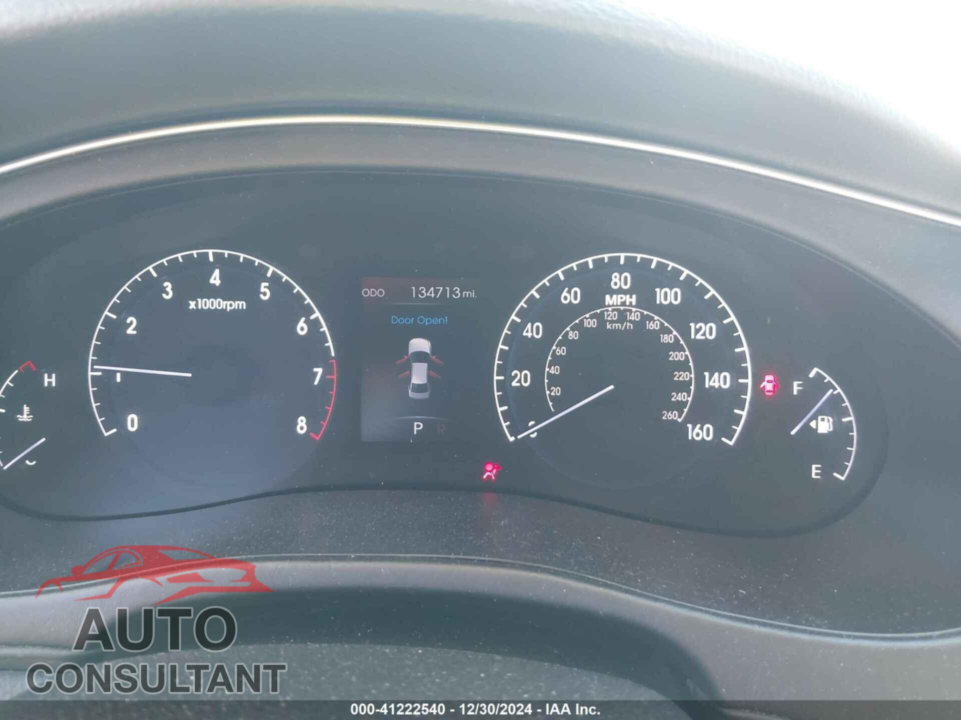 HYUNDAI GENESIS 2012 - KMHGC4DD8CU170402