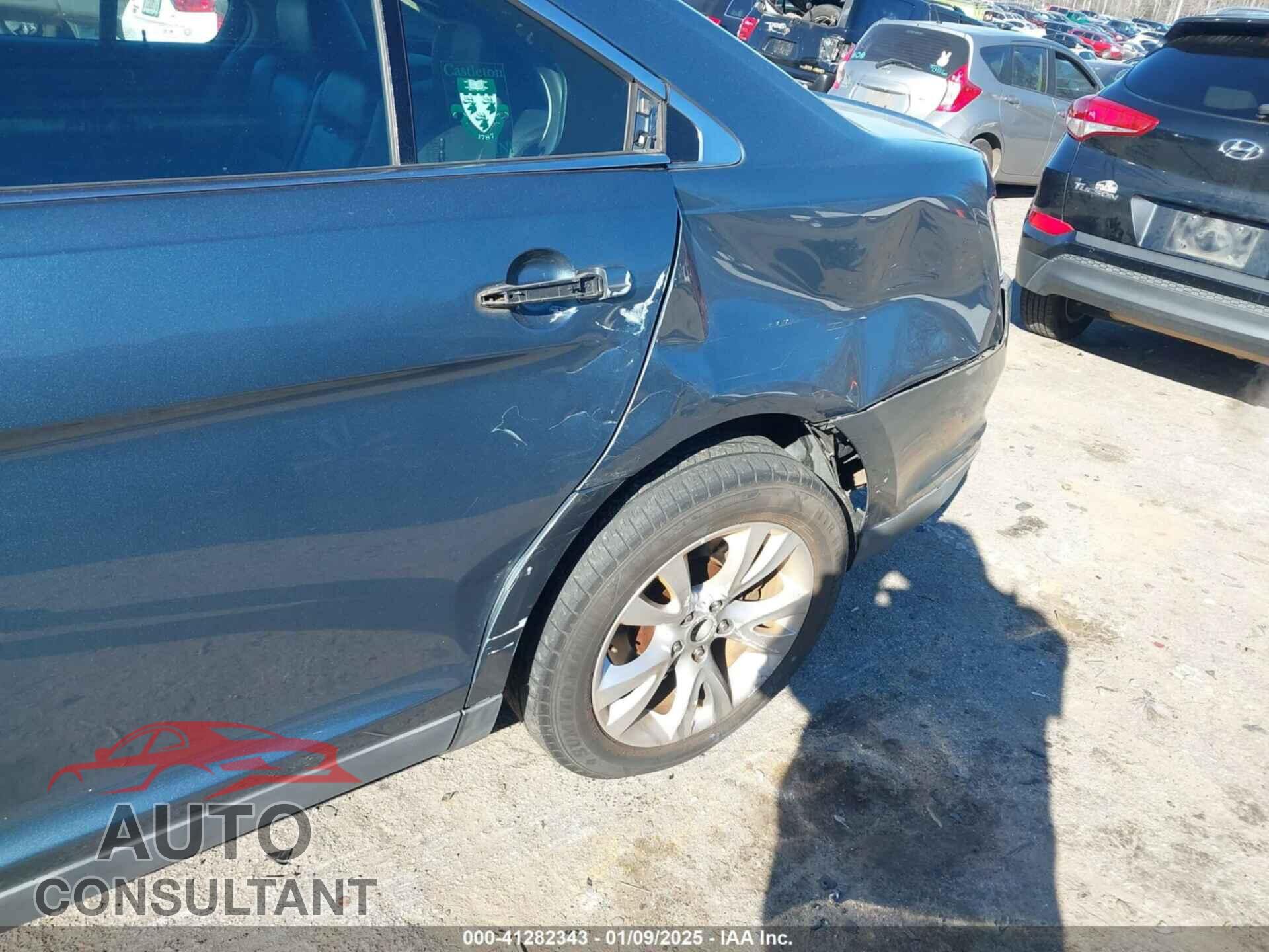 FORD TAURUS 2010 - 1FAHP2EW4AG147086