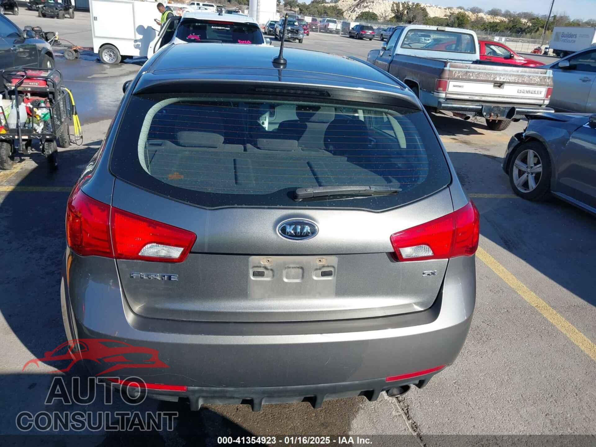 KIA FORTE 2012 - KNAFW5A35C5487943