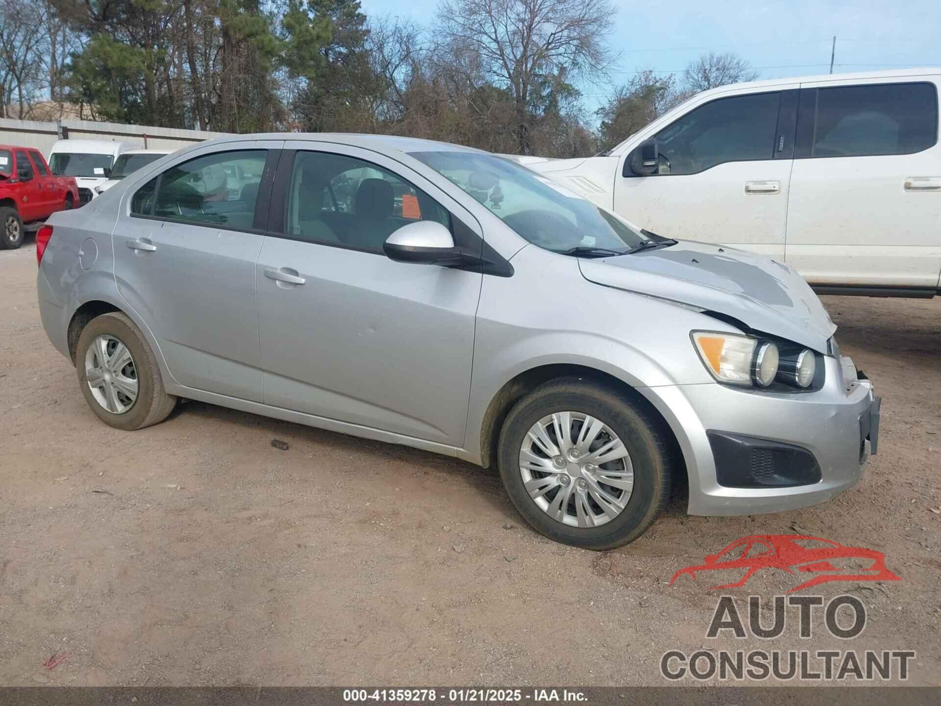 CHEVROLET SONIC 2014 - 1G1JA5SH7E4193581