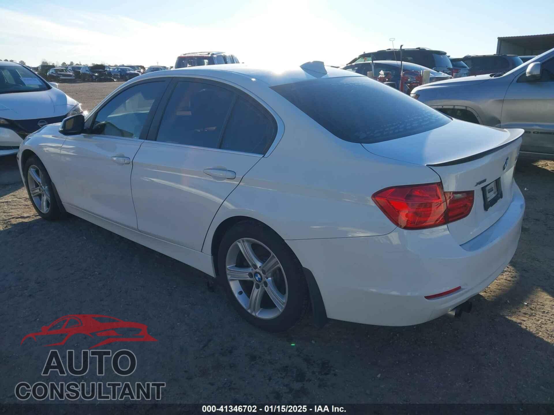 BMW 328I 2015 - WBA3B5G53FNS12437