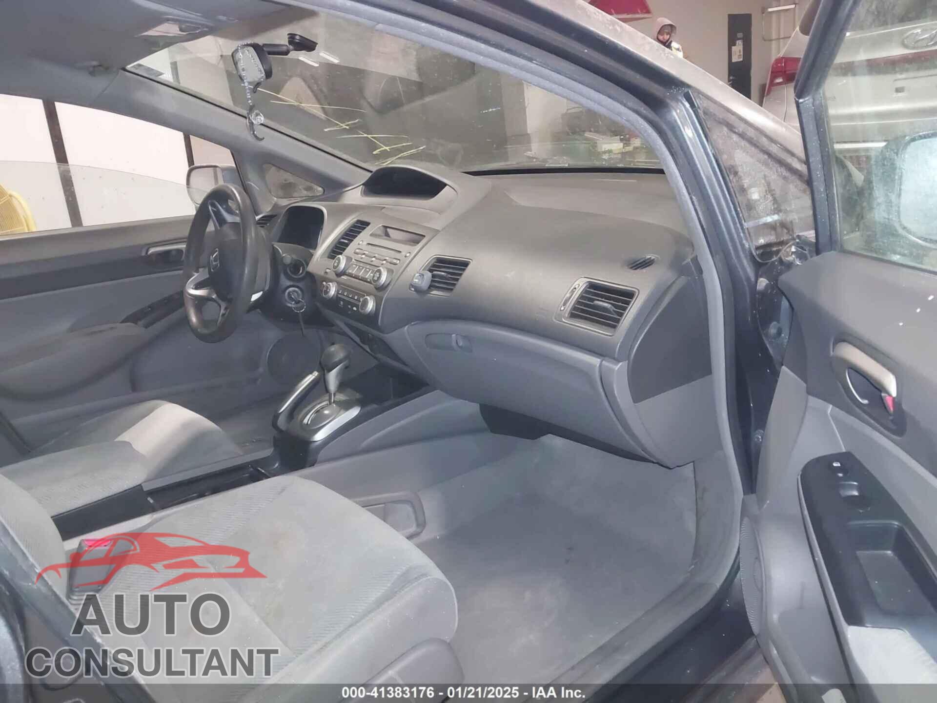 HONDA CIVIC 2011 - 19XFA1F58BE007577