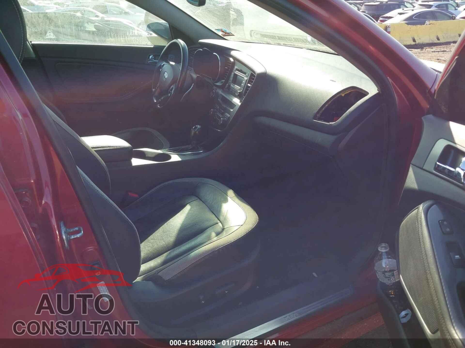 KIA OPTIMA 2011 - KNAGR4A60B5119099