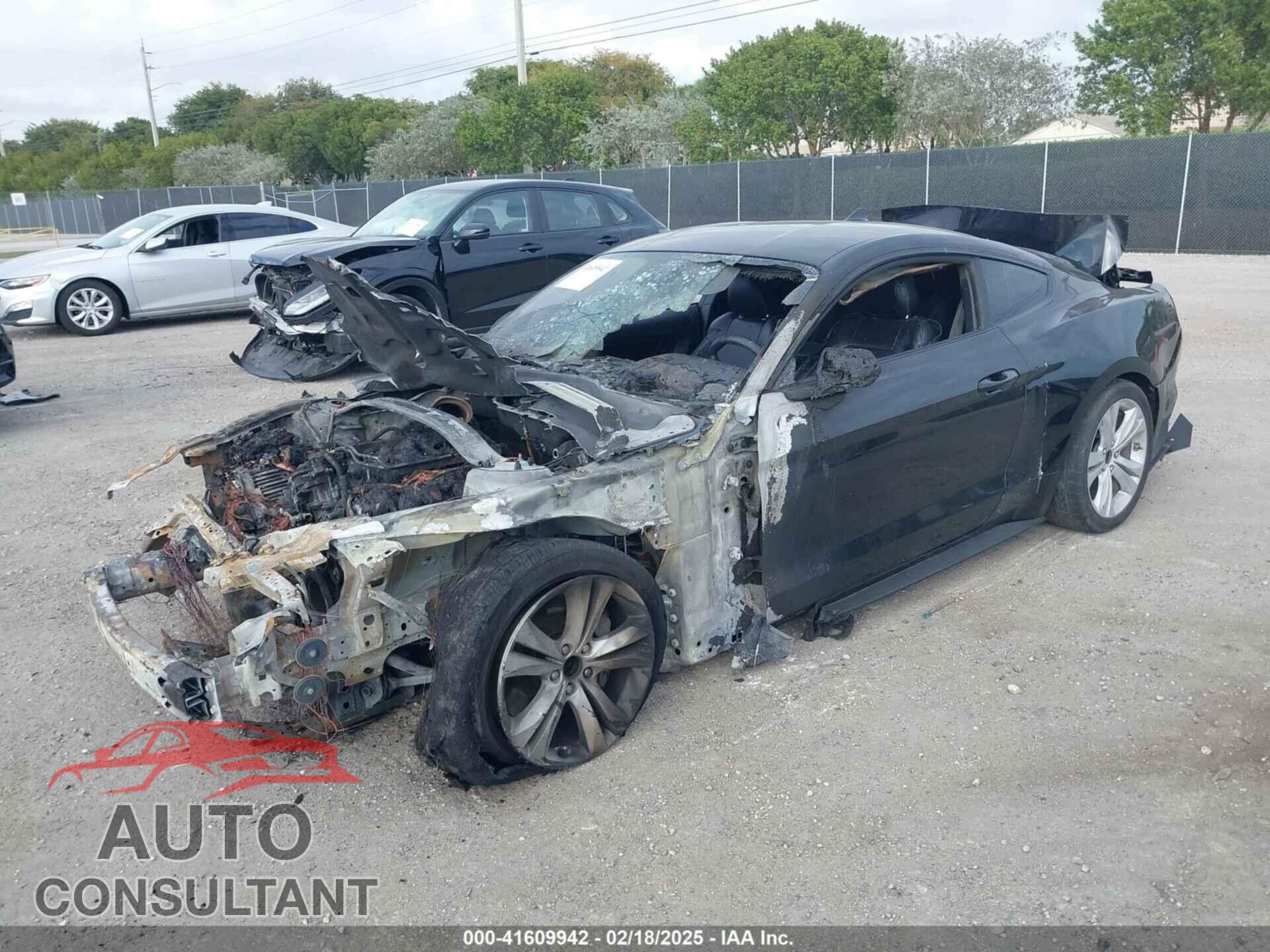 FORD MUSTANG 2022 - 1FA6P8CF2N5121567