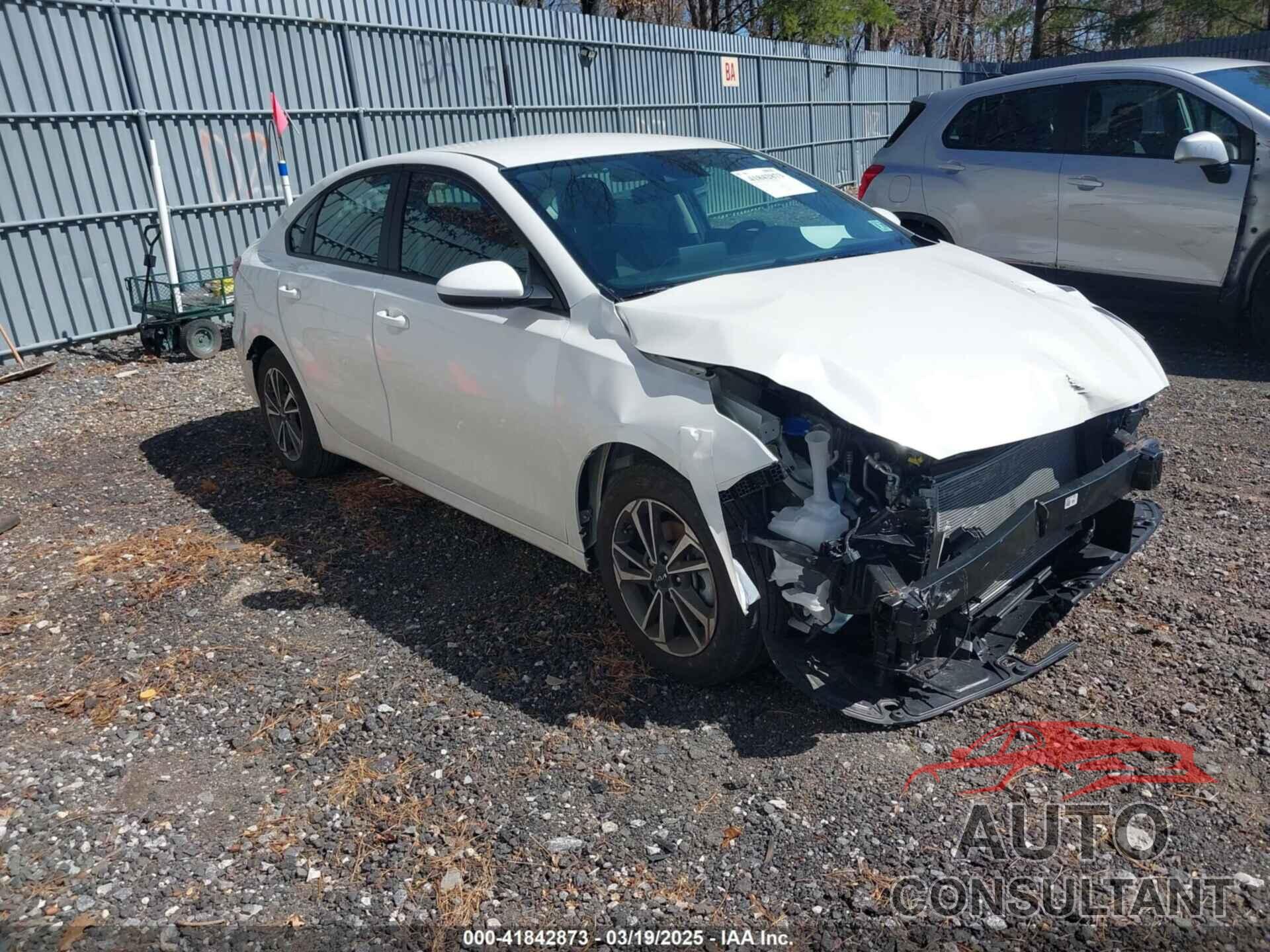 KIA FORTE 2024 - 3KPF24AD8RE828993