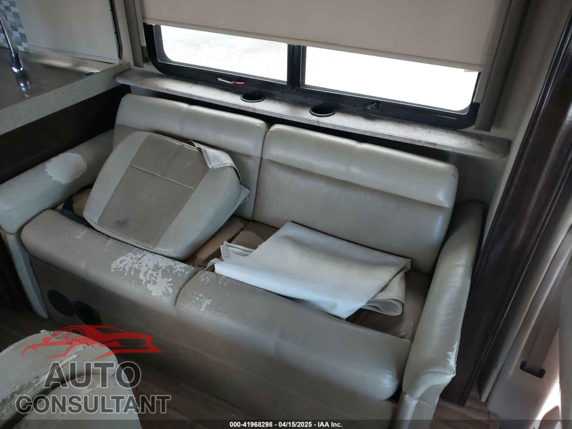FORD E-450 CUTAWAY 2018 - 1FDXE4FS6JDC01049