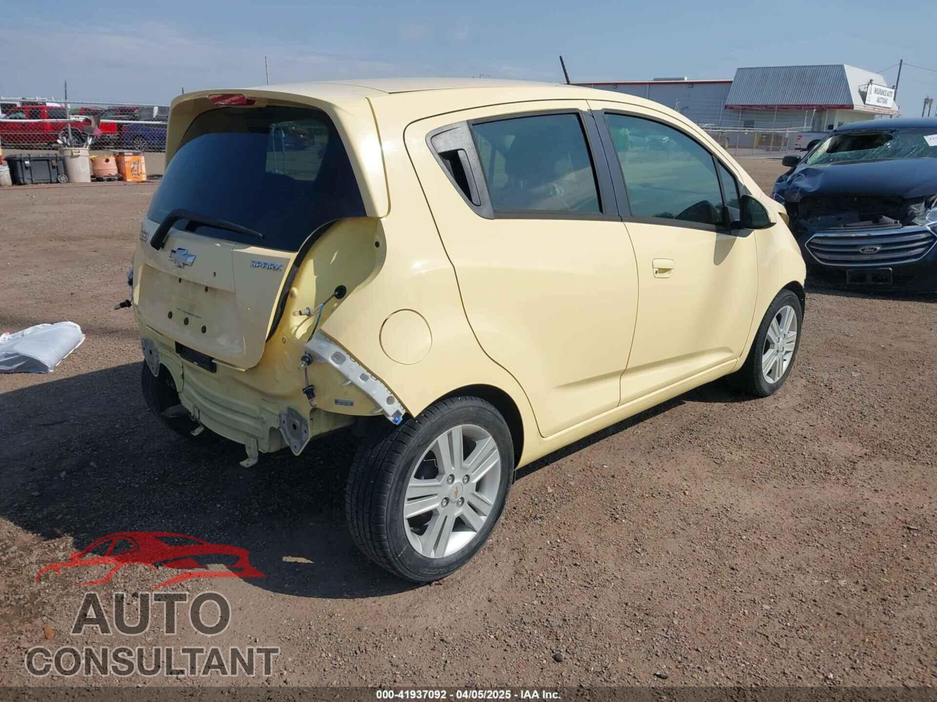 CHEVROLET SPARK 2013 - KL8CD6S92DC602556