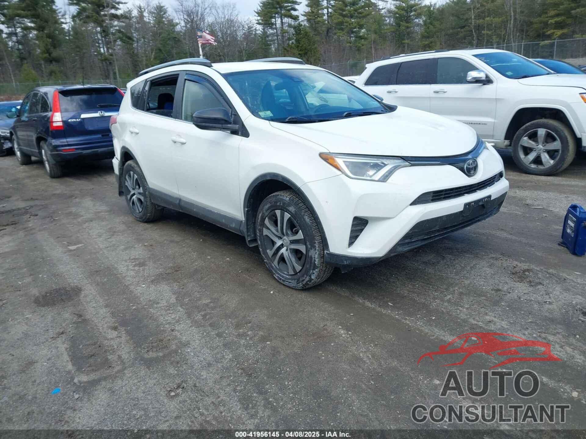 TOYOTA RAV4 2018 - JTMBFREV5JJ738405