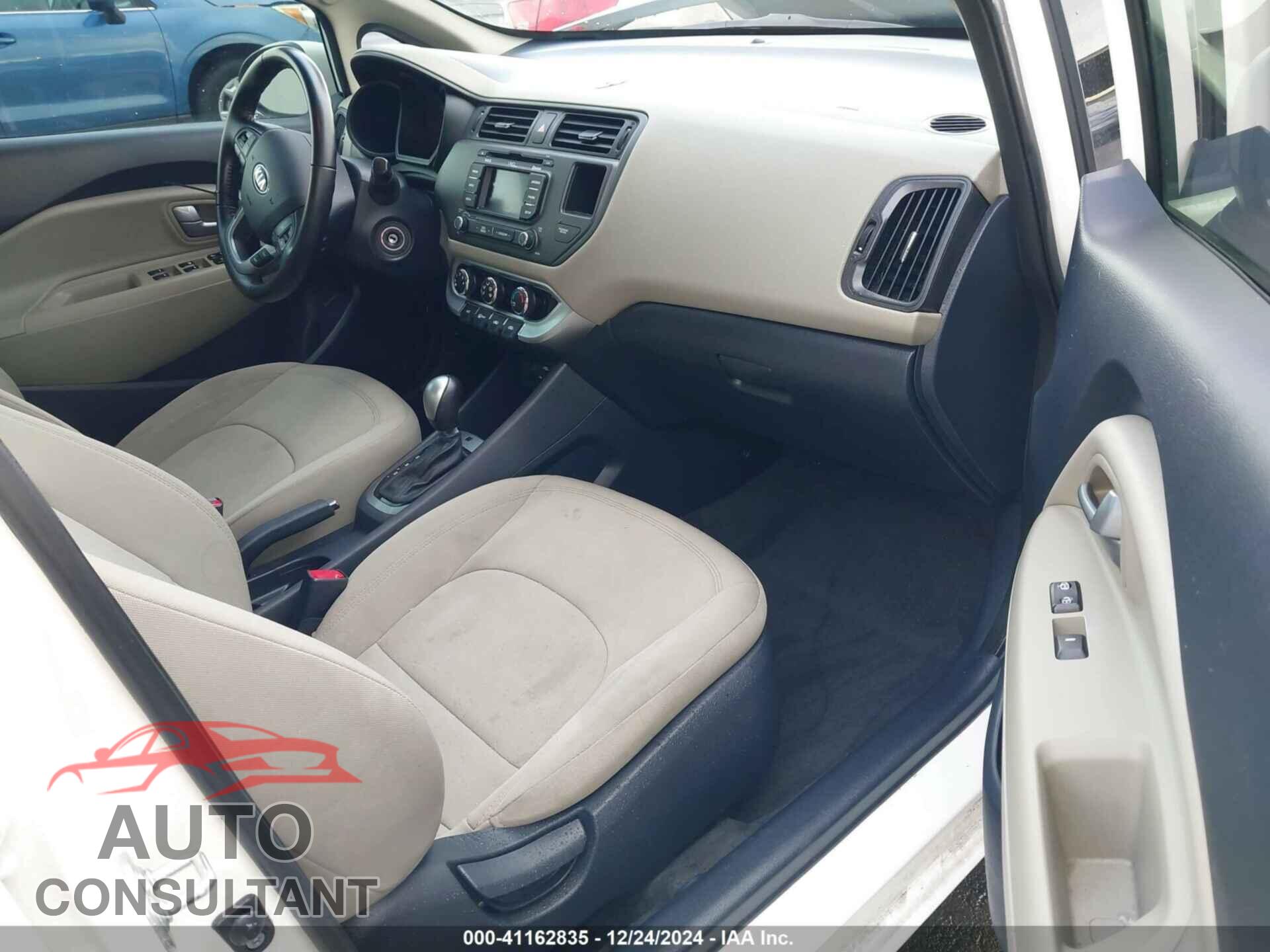 KIA RIO 2015 - KNADN4A35F6448451