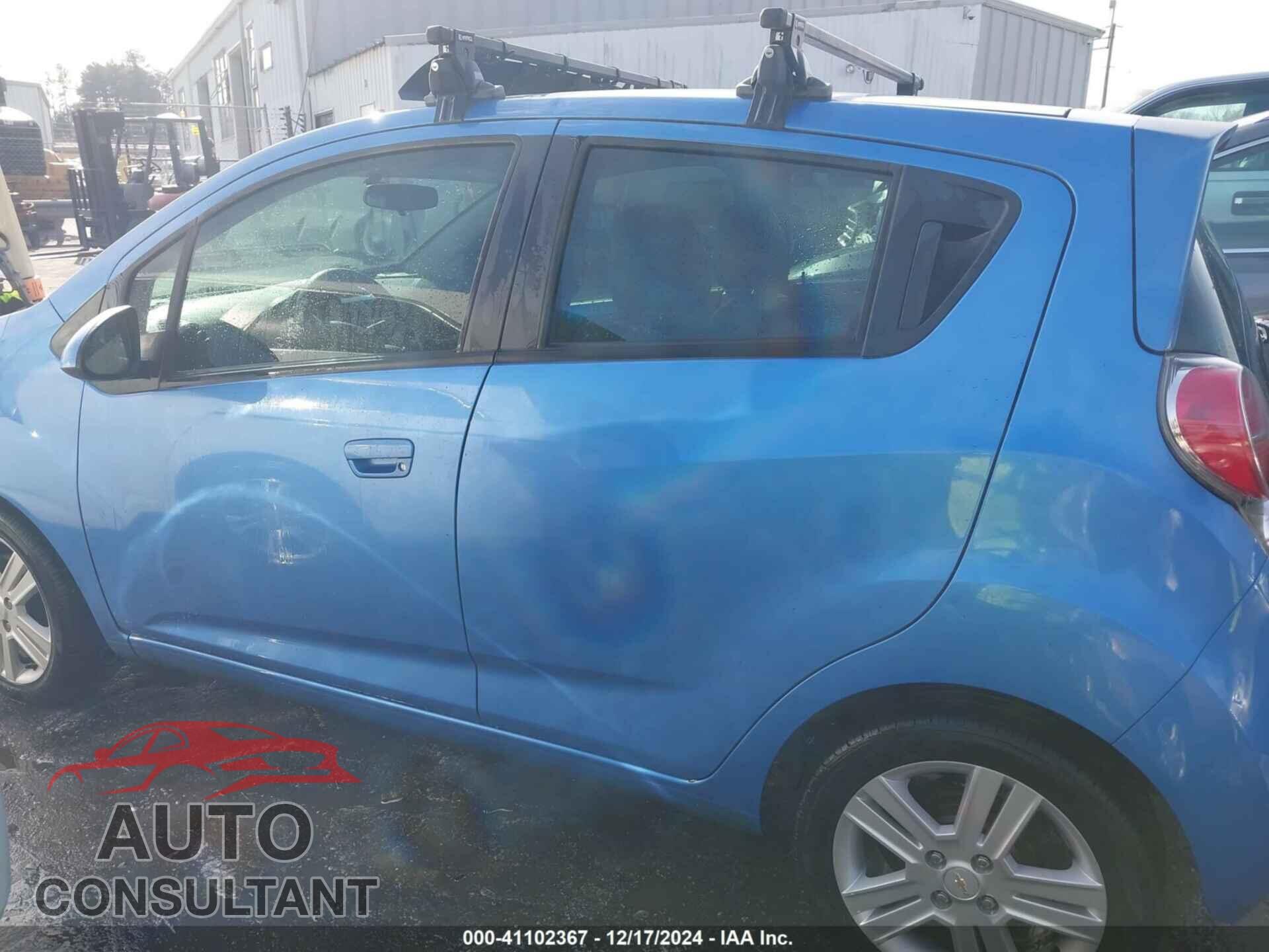 CHEVROLET SPARK 2015 - KL8CB6S91FC737374
