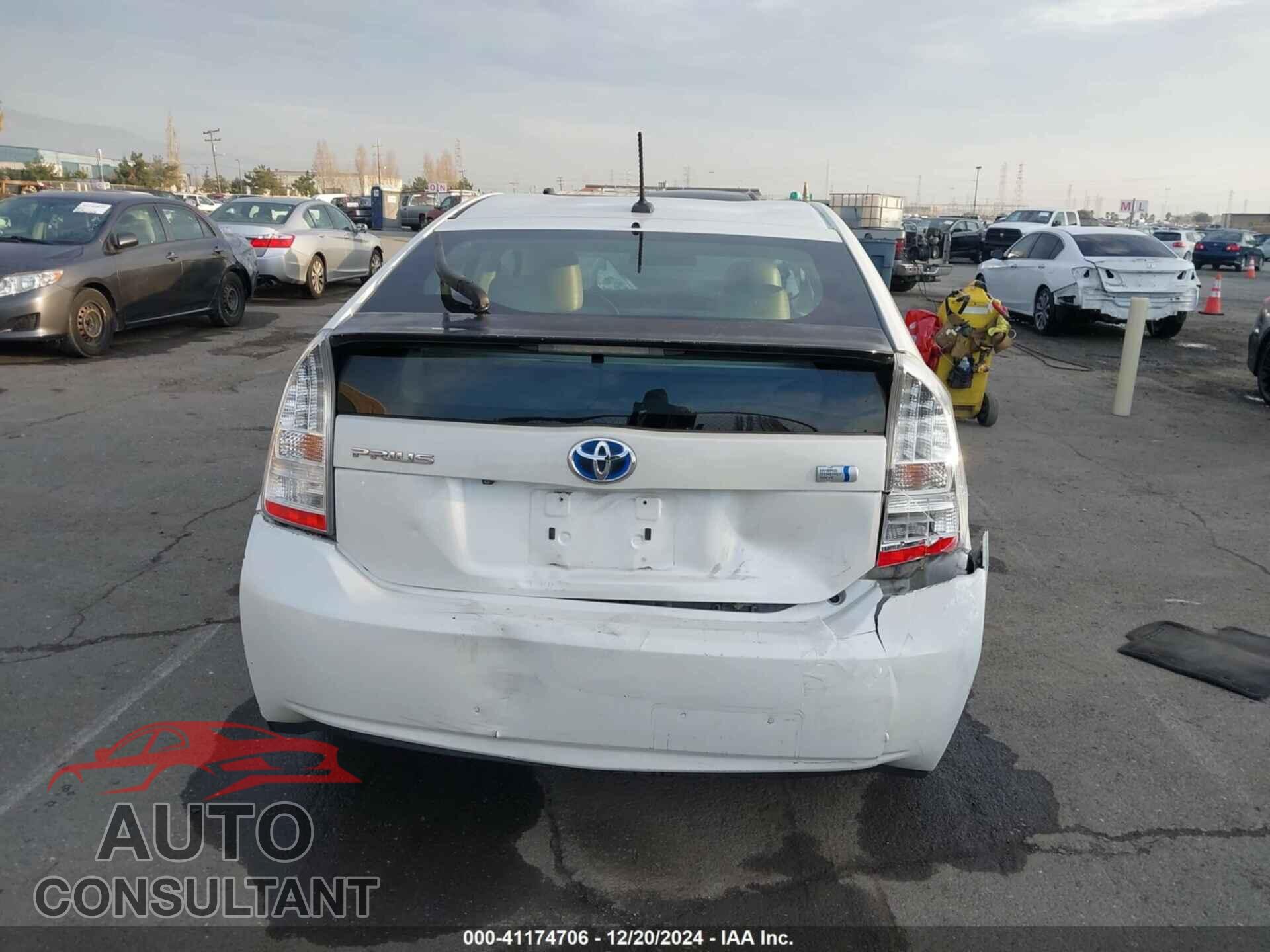 TOYOTA PRIUS 2011 - JTDKN3DU9B0323264