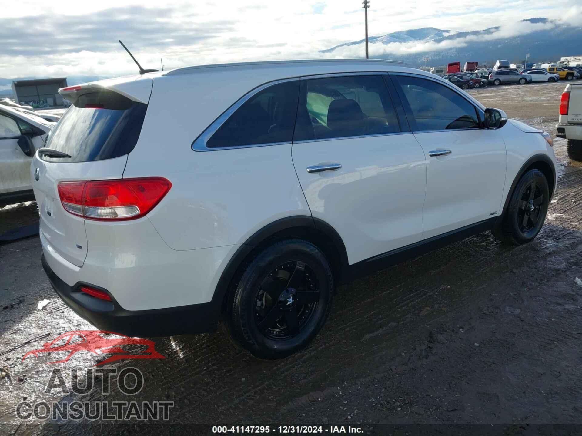 KIA SORENTO 2017 - 5XYPGDA53HG191074
