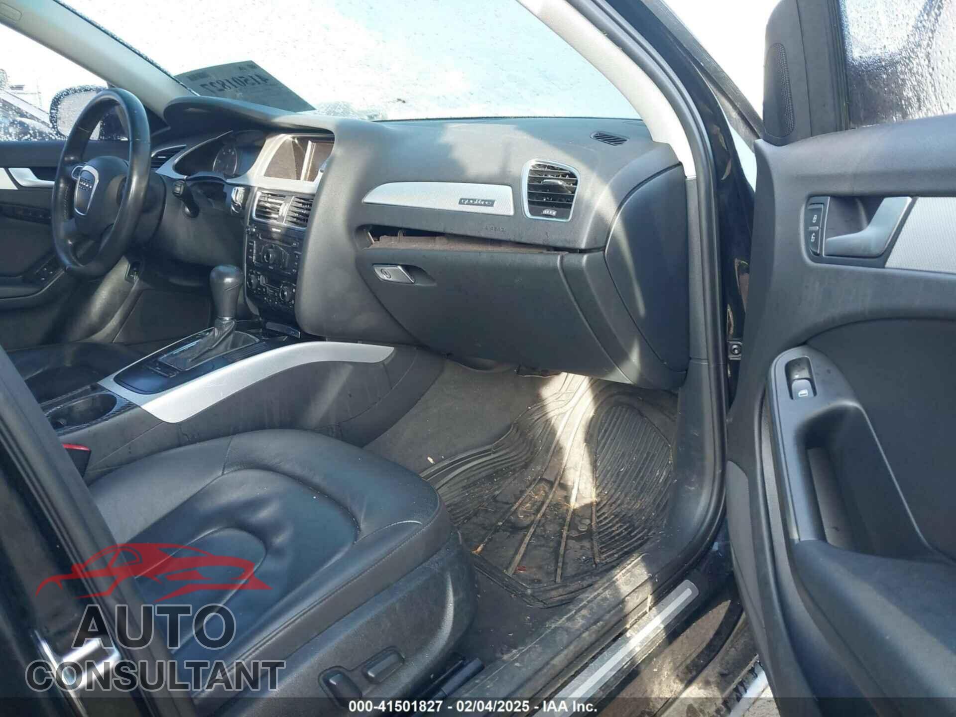 AUDI A4 2012 - WAUFFBFL7CN000300