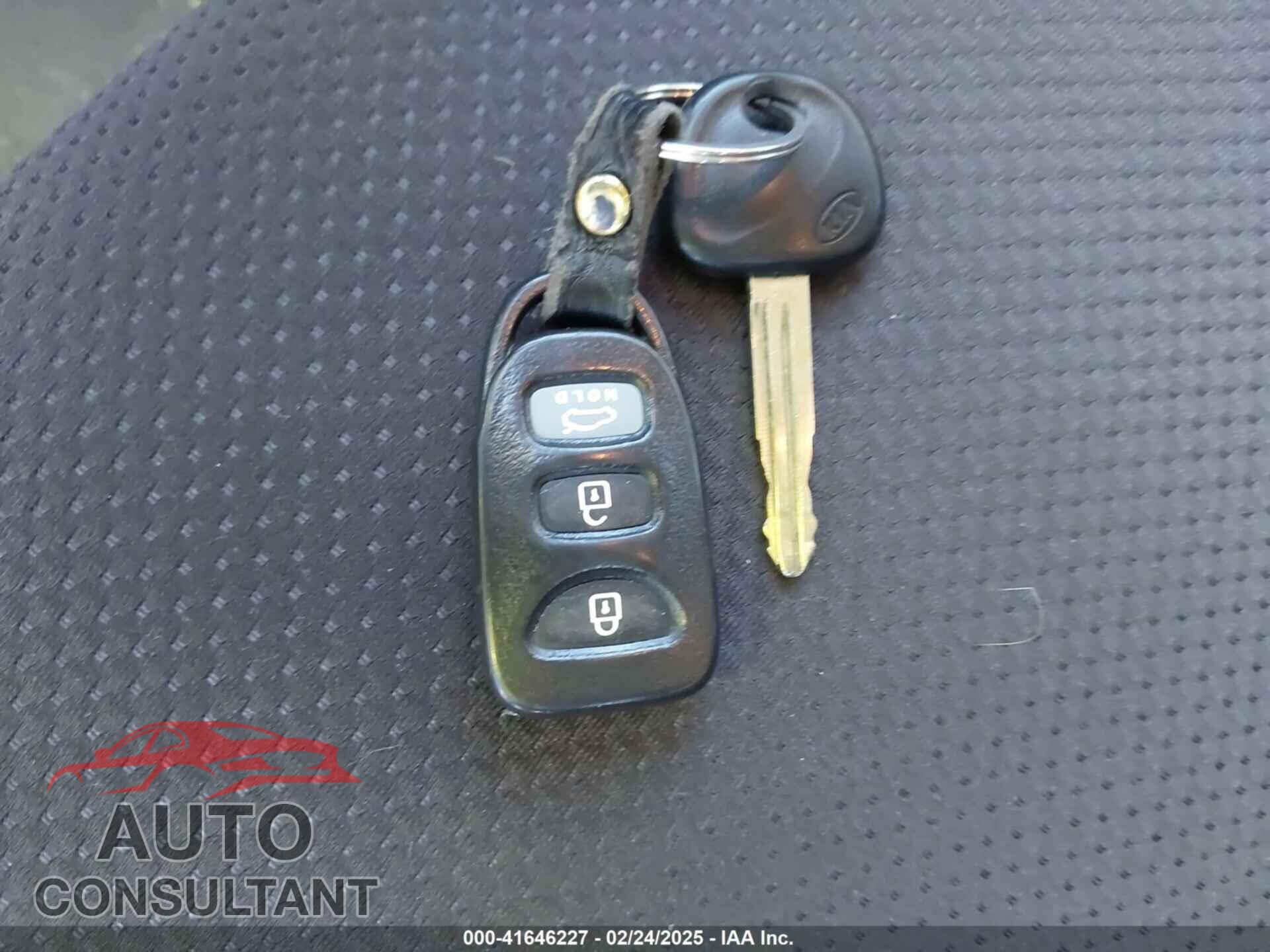 KIA FORTE 2012 - KNAFU4A21C5637957
