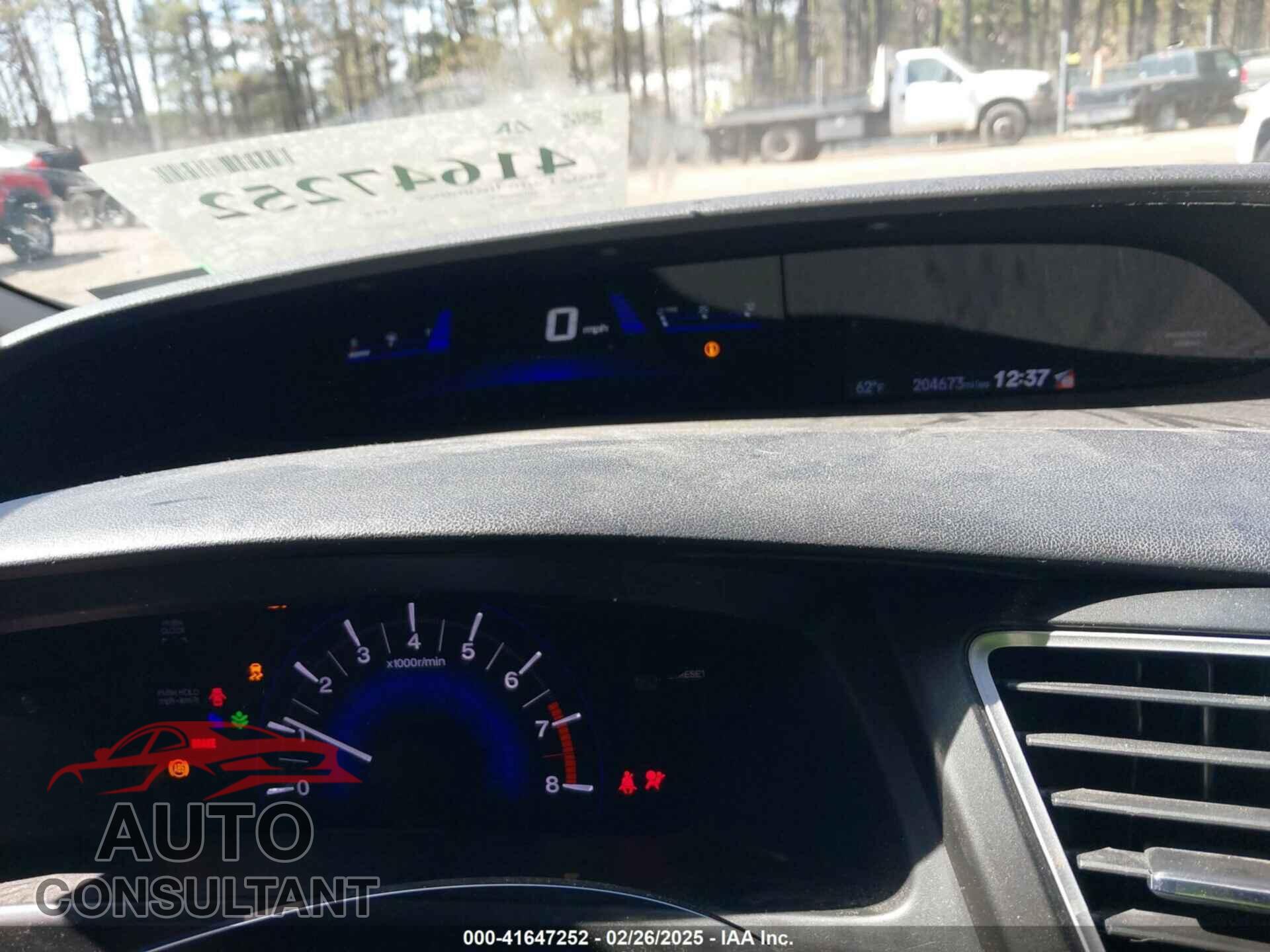HONDA CIVIC 2015 - 19XFB2E56FE042628