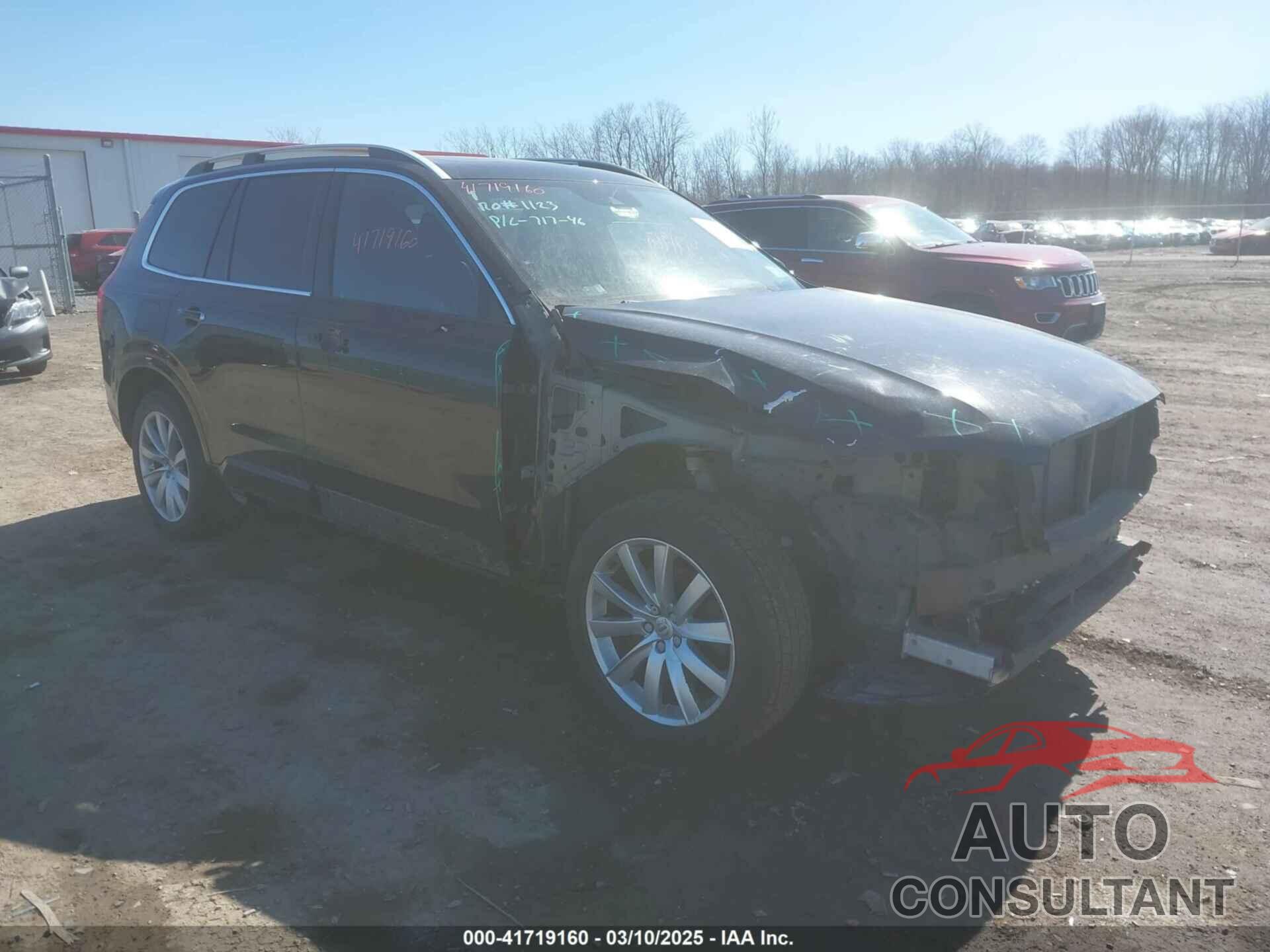 VOLVO XC90 2018 - YV4A22PKXJ1325880