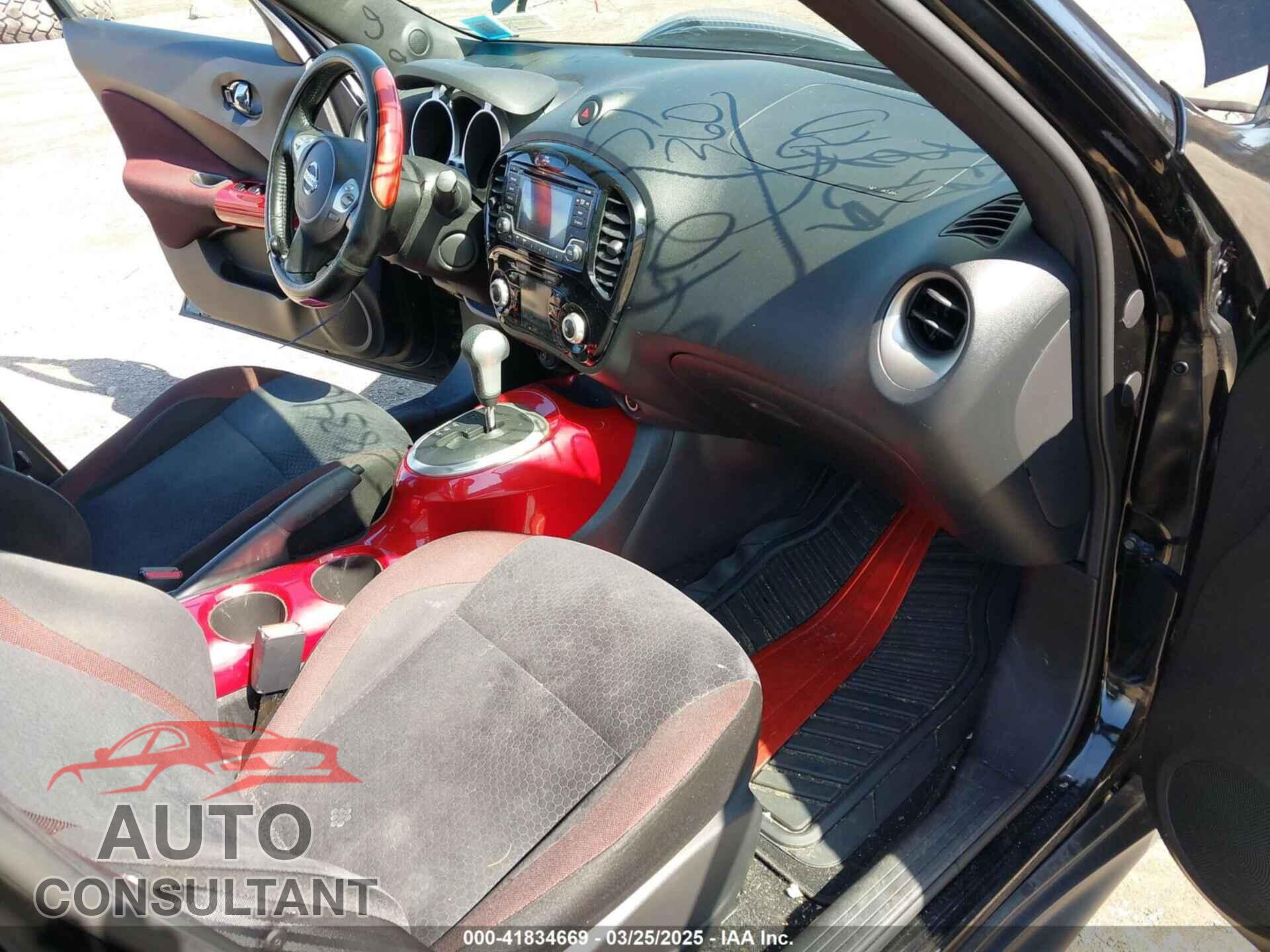 NISSAN JUKE 2015 - JN8AF5MV4FT554384