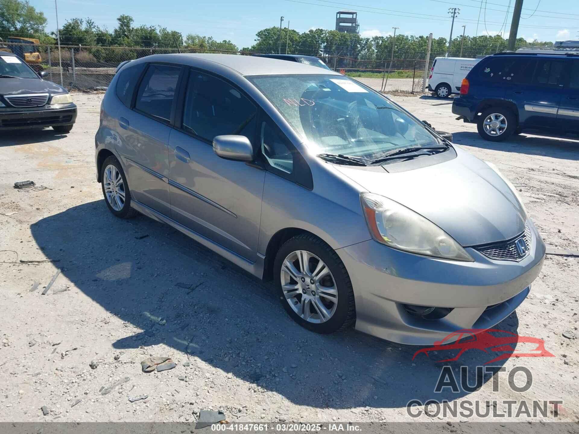 HONDA FIT 2009 - JHMGE886X9S055014