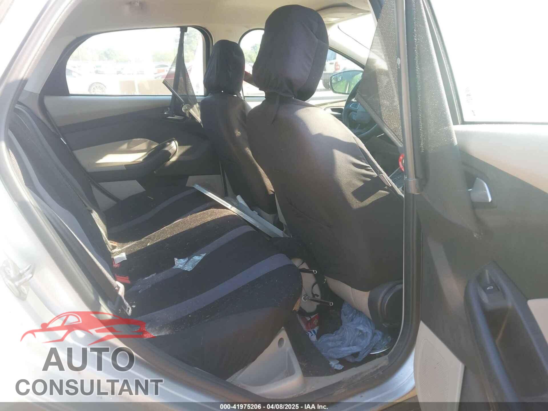 FORD FOCUS 2015 - 1FADP3F2XFL376533