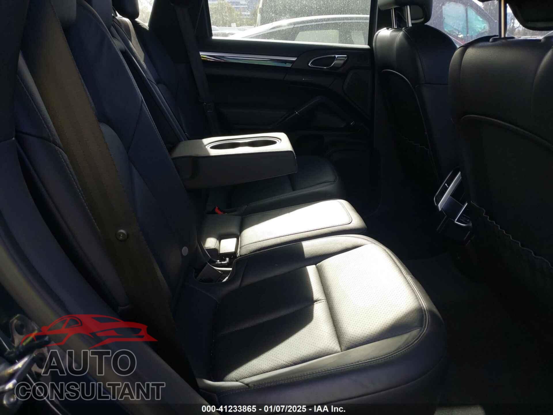 PORSCHE CAYENNE 2013 - WP1AF2A26DLA41170