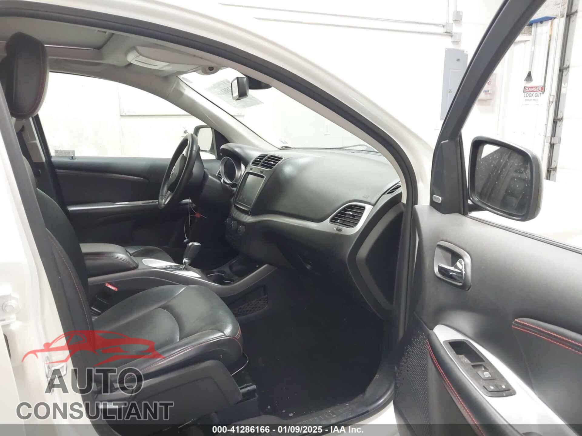 DODGE JOURNEY 2019 - 3C4PDDEGXKT687946
