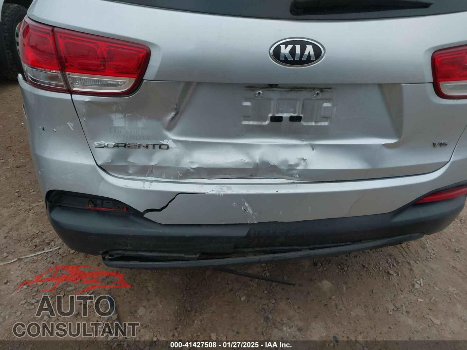 KIA SORENTO 2017 - 5XYPGDA58HG320331