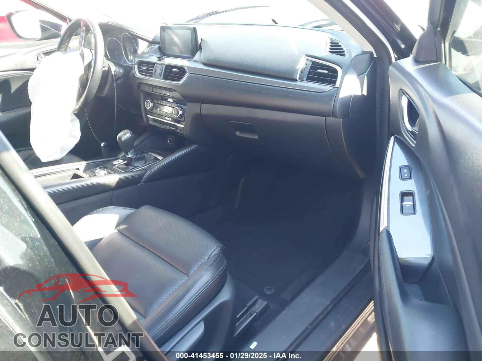 MAZDA MAZDA6 2017 - JM1GL1V52H1123952